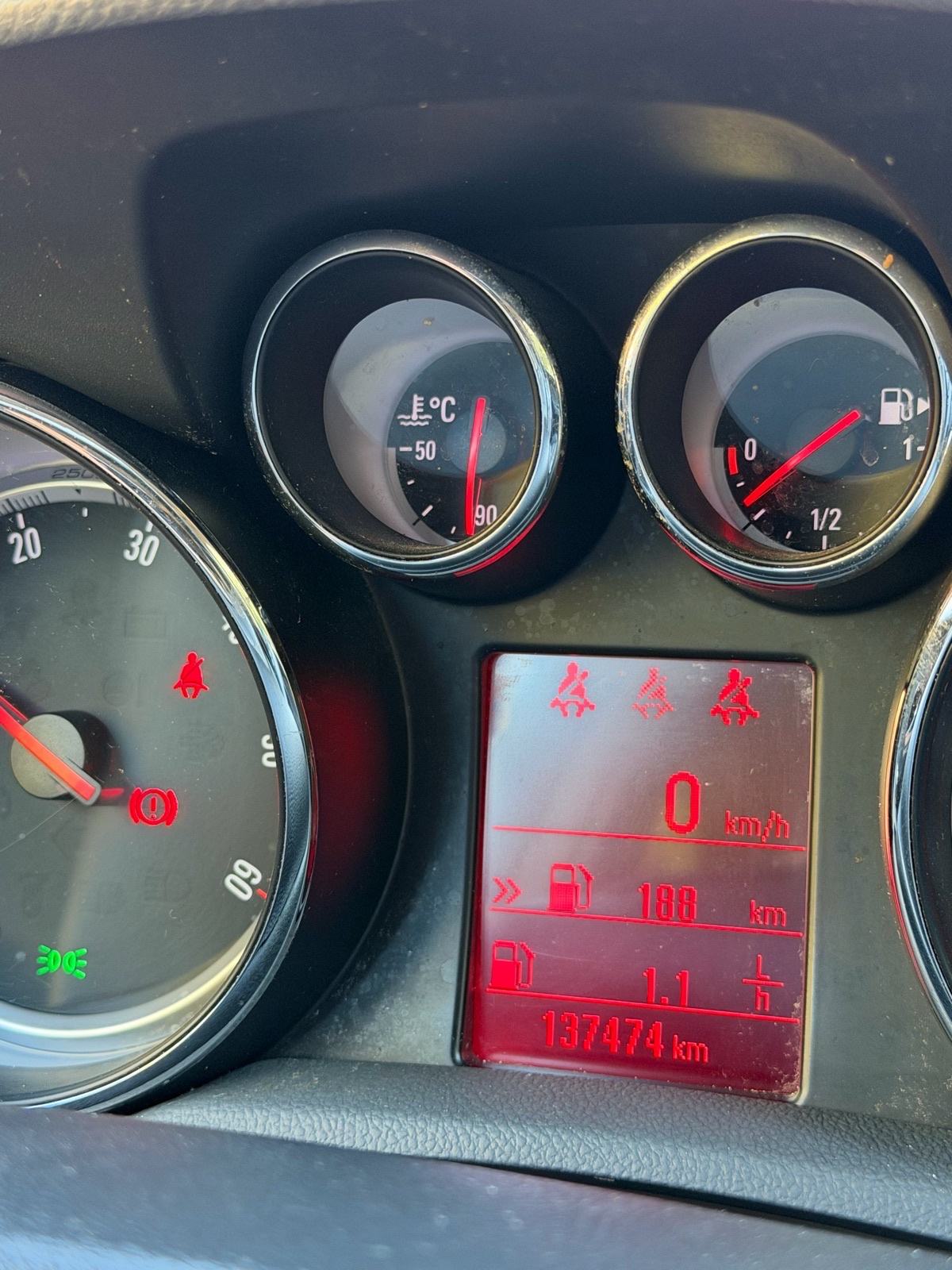 Opel Mokka 1,6 CDTI * 2016 g., Navi,Koža,Alu 18",137 TKM*, fotografija 19