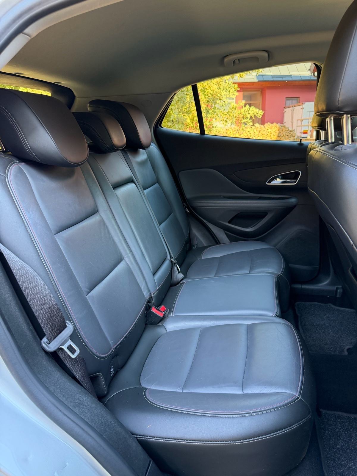Opel Mokka 1,6 CDTI * 2016 g., Navi,Koža,Alu 18",137 TKM*, fotografija 17