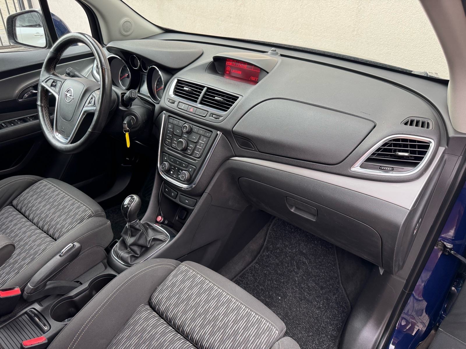 OPEL MOKKA 1,7 CDTi (REG:11/26, AUT. KLIMA, TEMPOMAT, SERVISNA…), fotografija 20