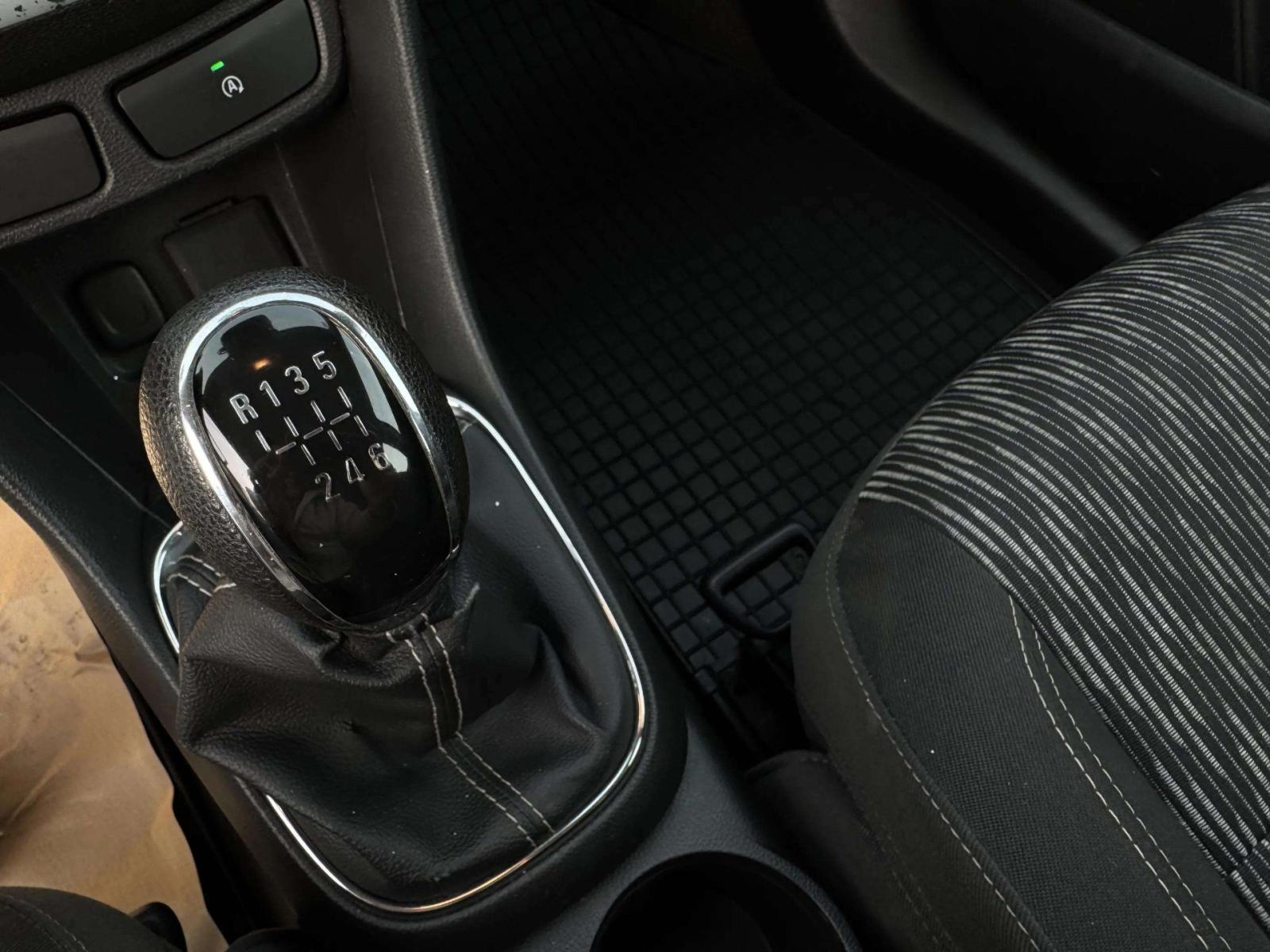 OPEL MOKKA 1,7 CDTI 1.VL* TEMPOMAT*, fotografija 12