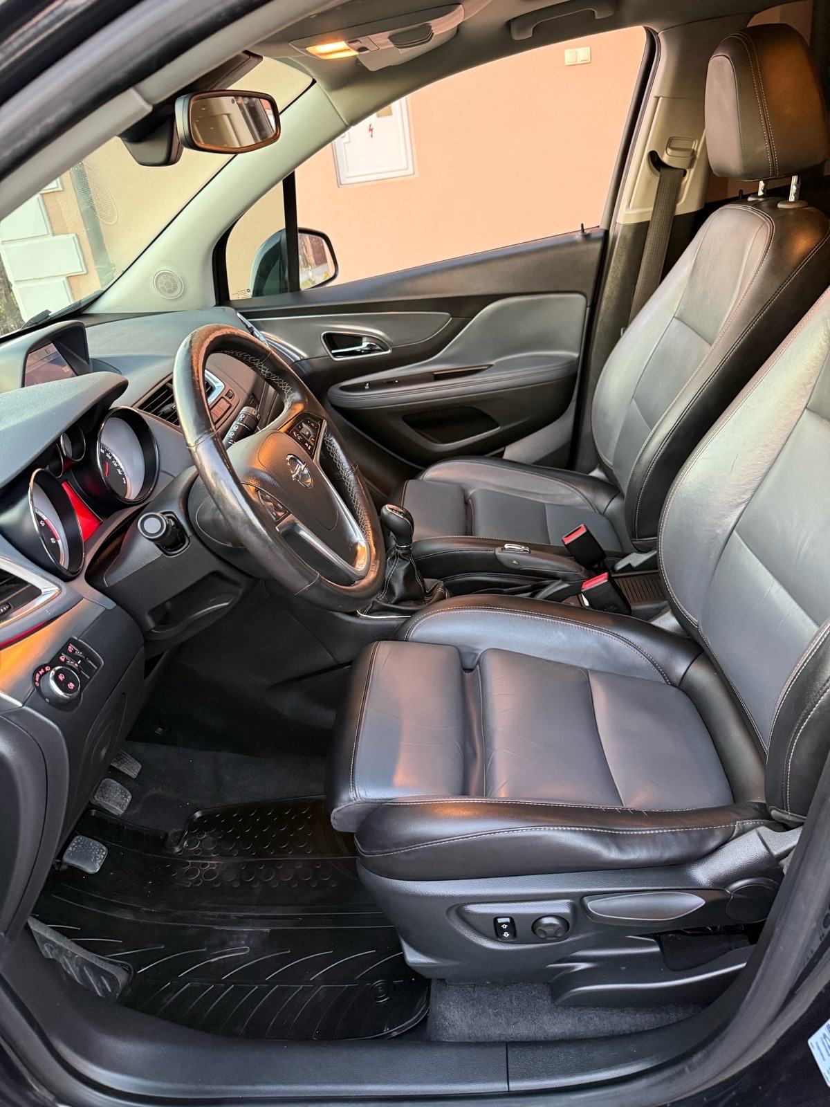 OPEL MOKKA 1.7 CDTI•ŠIBER•18COL•NAVI•KOŽA•KAMERA•, fotografija 13