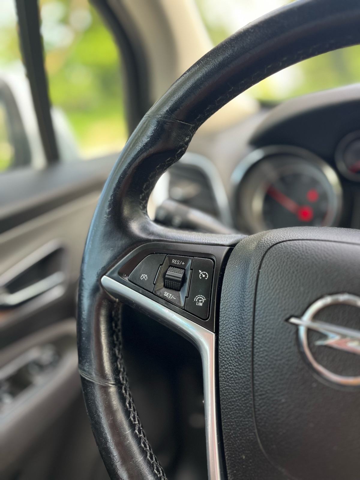 Opel Mokka 1,7 CDTI,REG. GODINU DANA, fotografija 9
