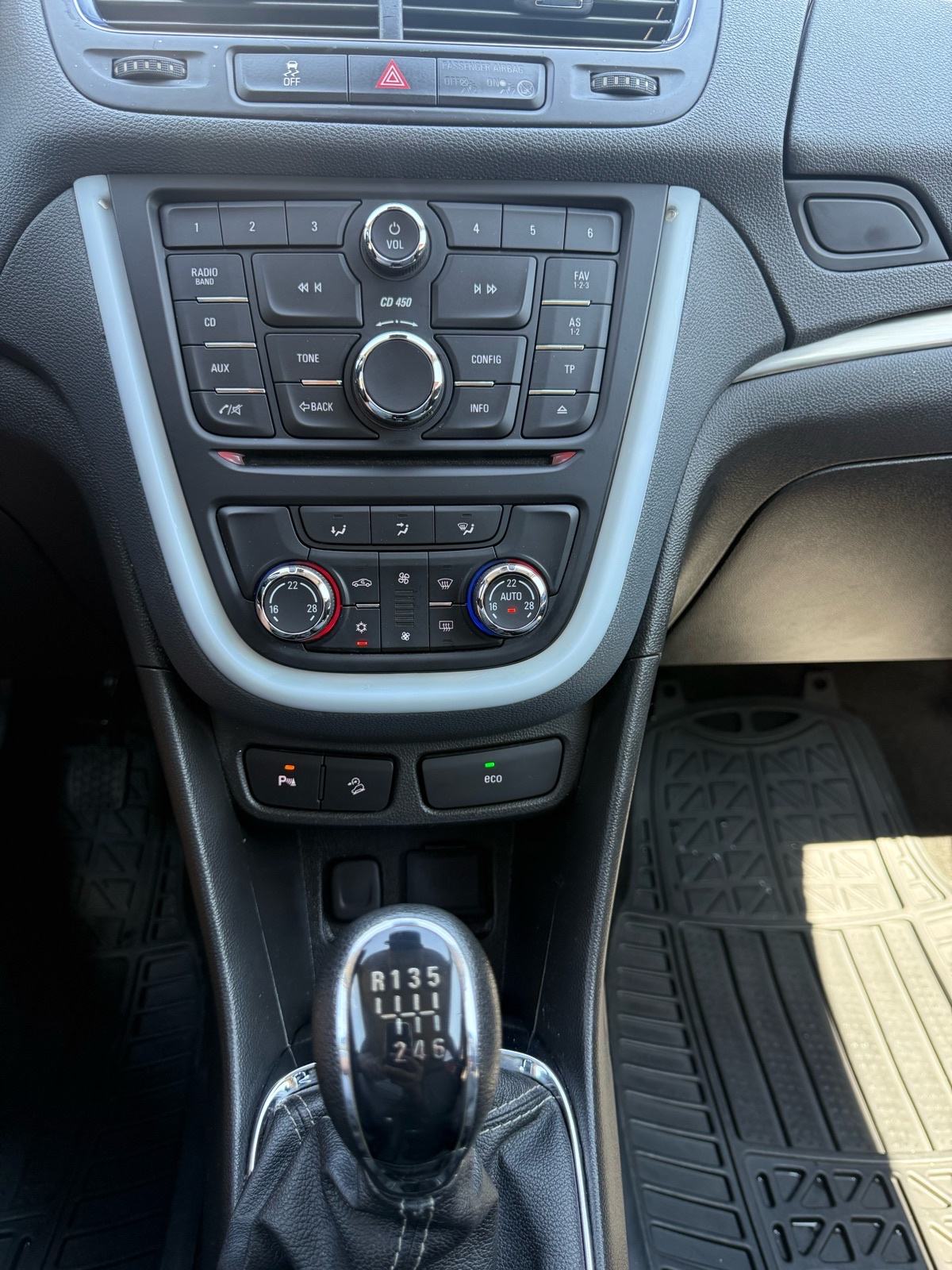 Opel Mokka 1.7 CDTI, fotografija 14