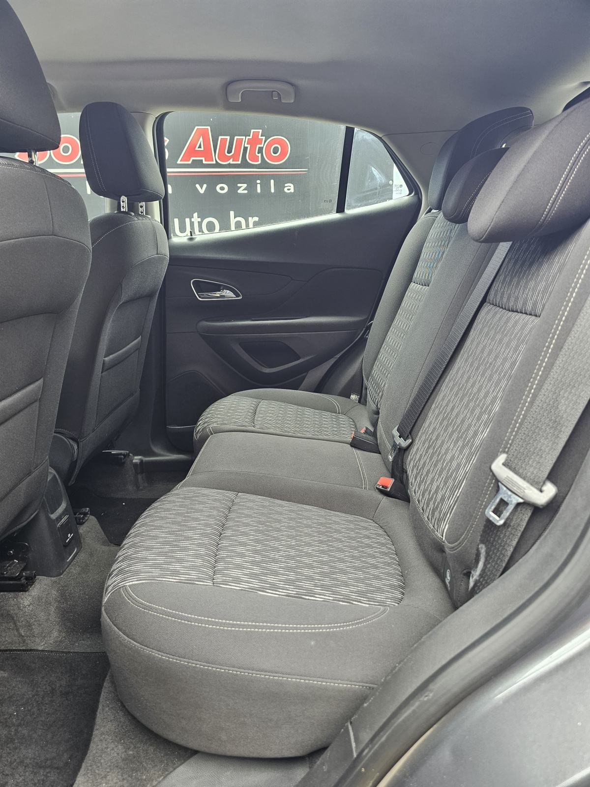 Opel Mokka 1,7 CDTi, fotografija 17