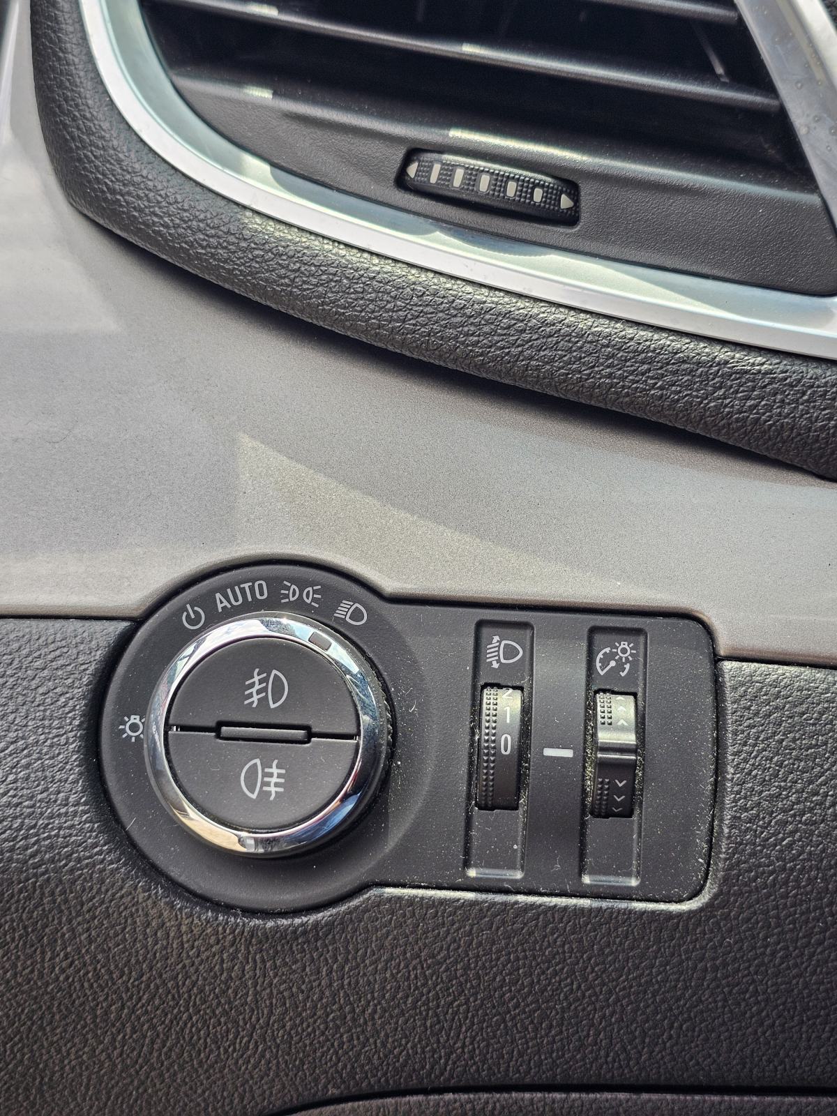 Opel Mokka 1,7 CDTi, fotografija 11
