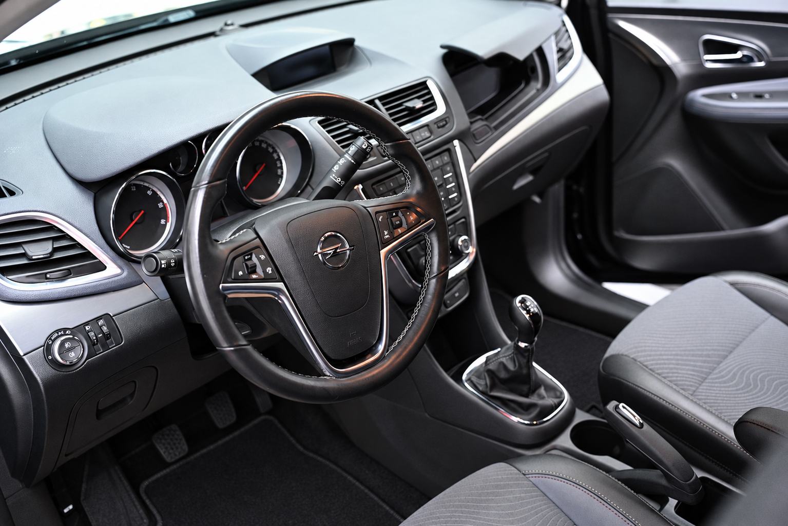 Opel Mokka 1,7, fotografija 8