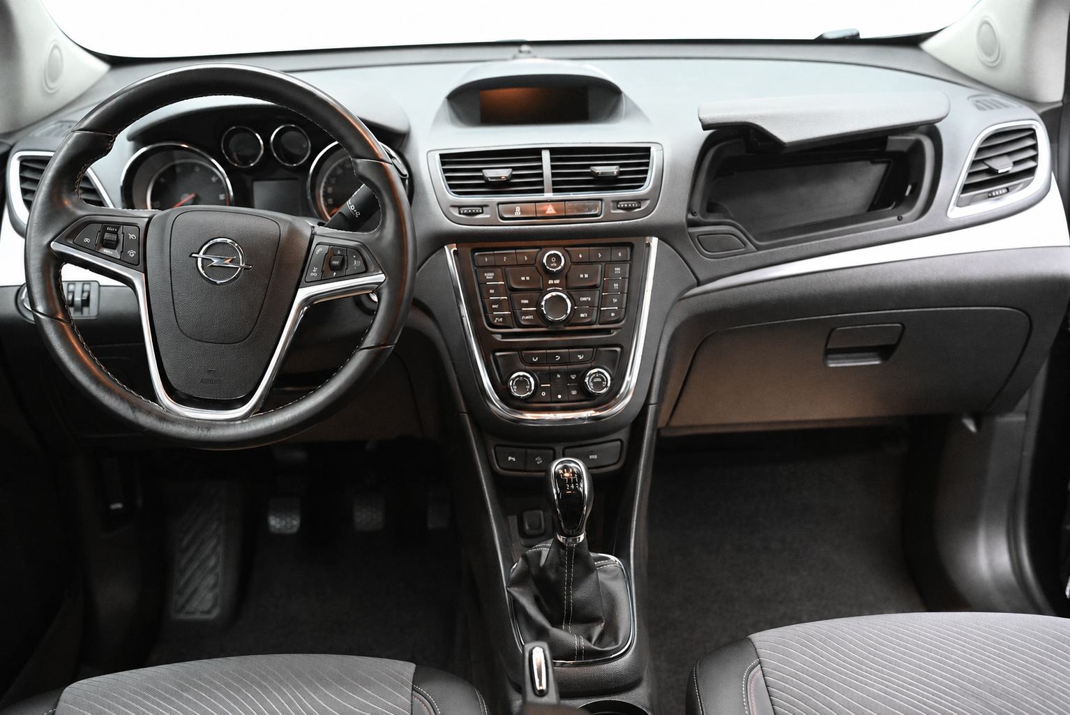 Opel Mokka 1,7, fotografija 9