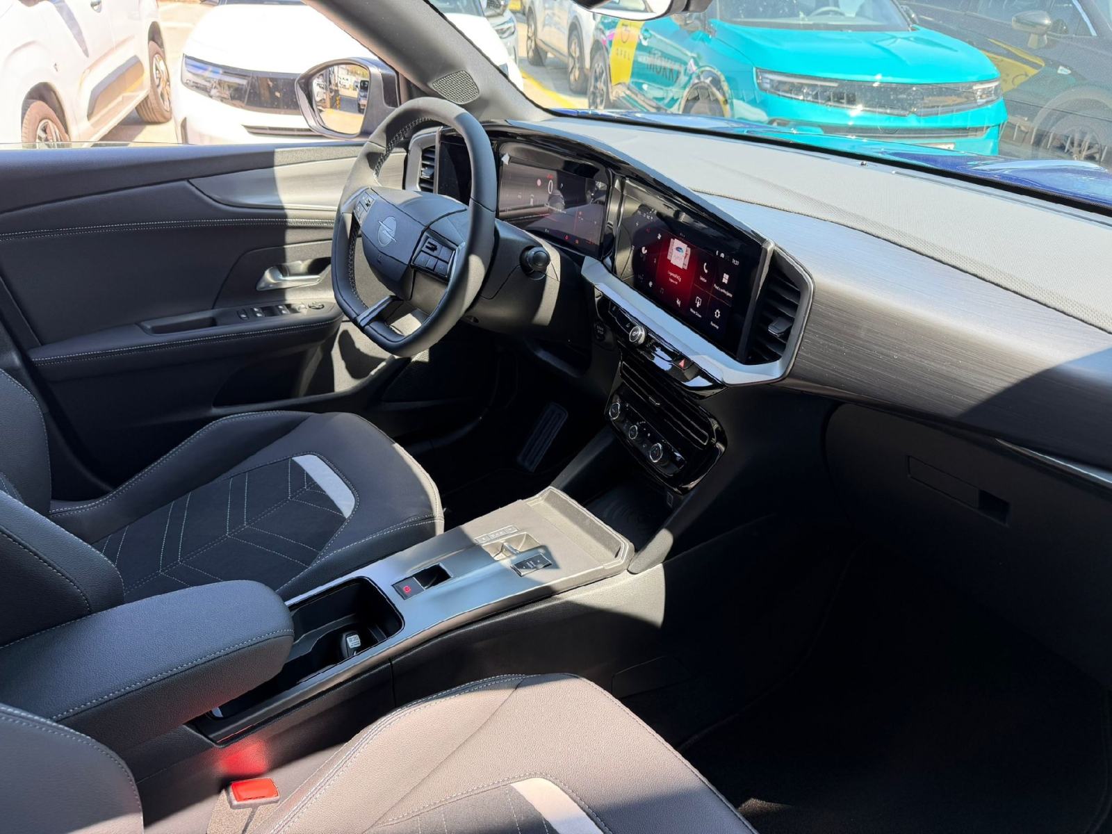 Opel Mokka GS Line 1.2 Turbo 96kw - 8 godina garancije!, fotografija 15