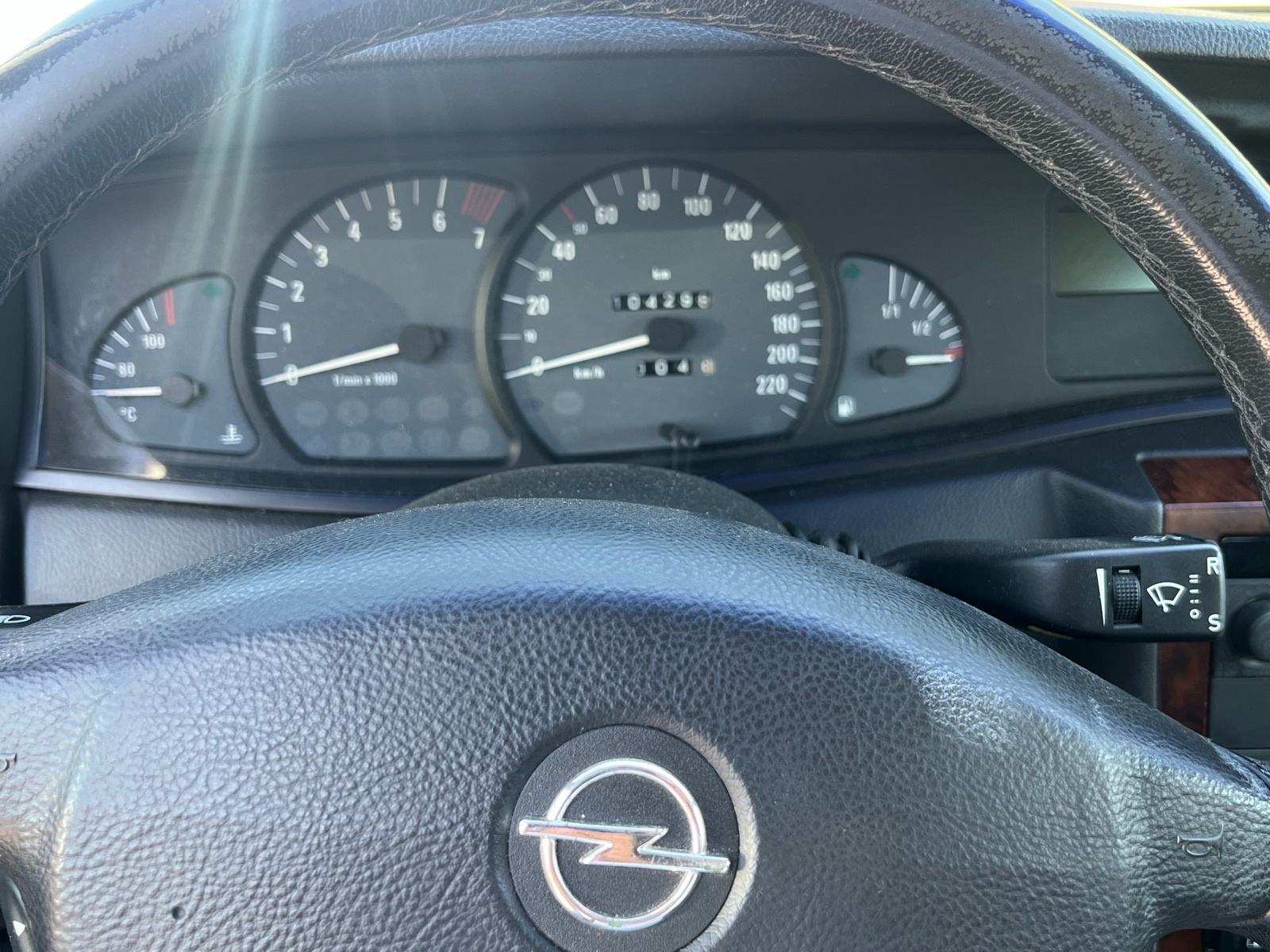 Opel Omega 2,2 16V * LPG - Plin * reg 01/27 * 104tkm *kao nov ***, fotografija 11
