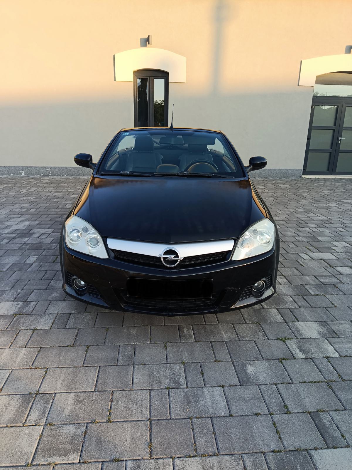 Opel Tigra Cabrio 1.3 Cdti Cosmo, fotografija 6
