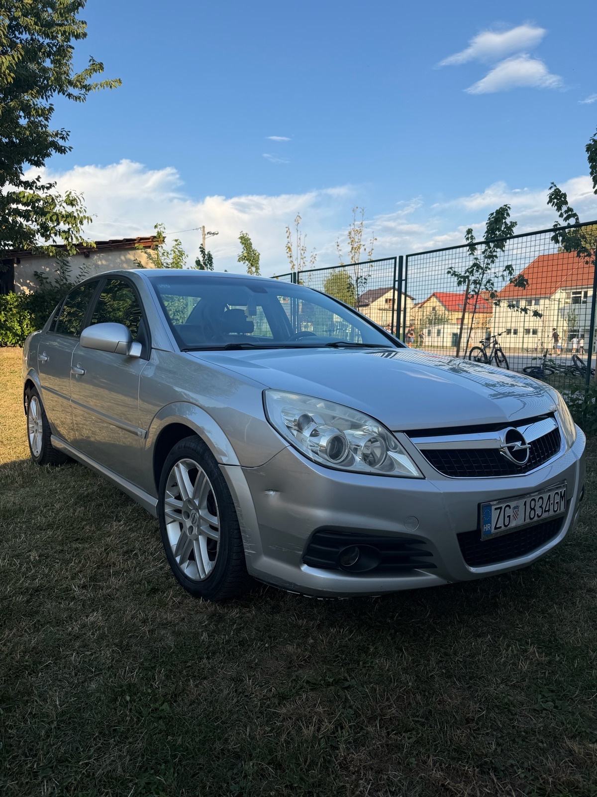 Opel Vectra 1,9 CDTI, fotografija 2