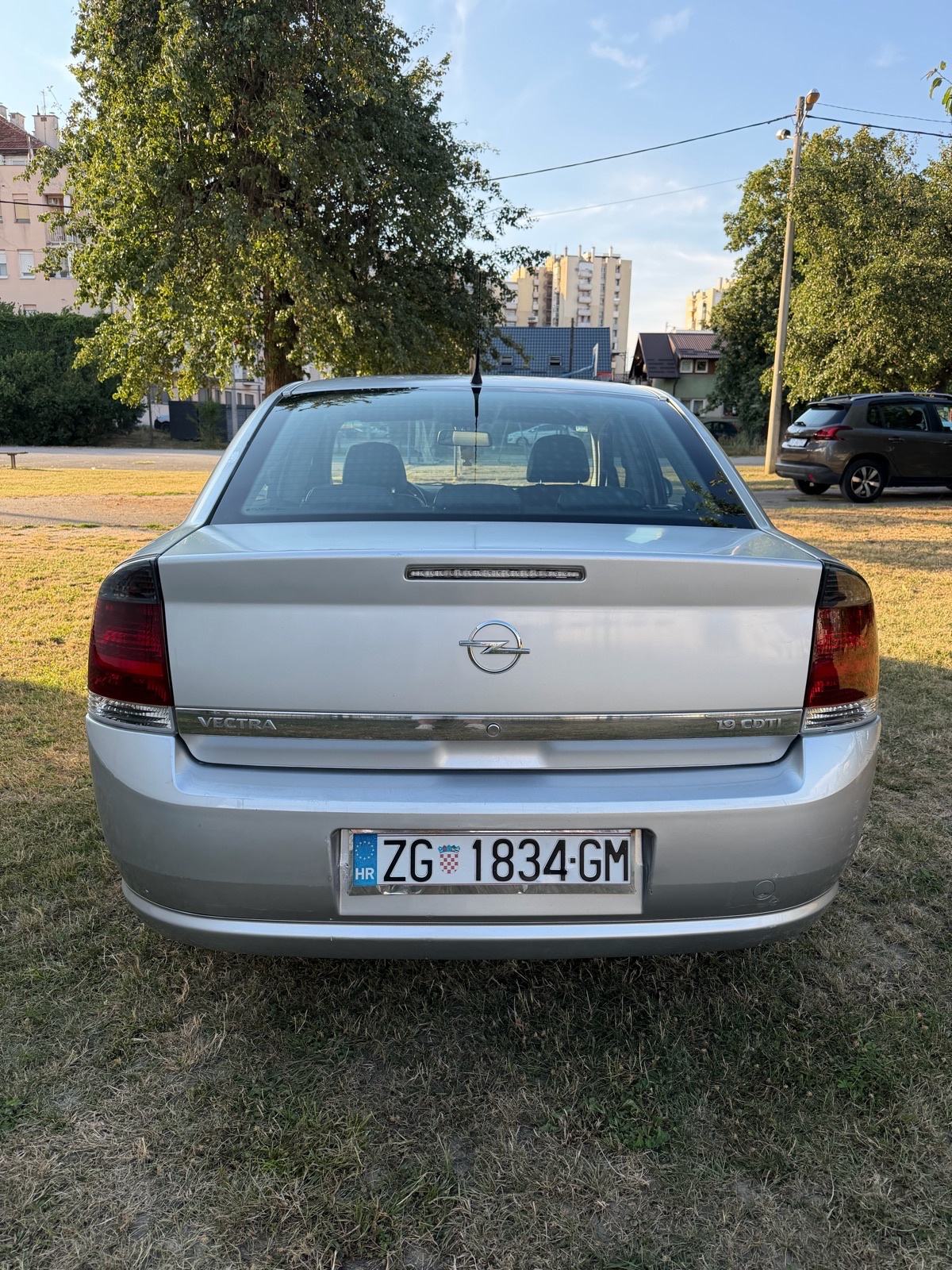 Opel Vectra 1,9 CDTI, fotografija 4