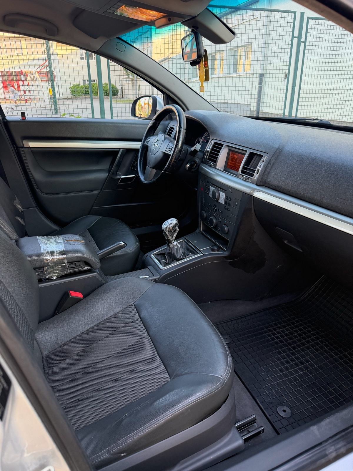 Opel Vectra 1,9 CDTI, fotografija 20