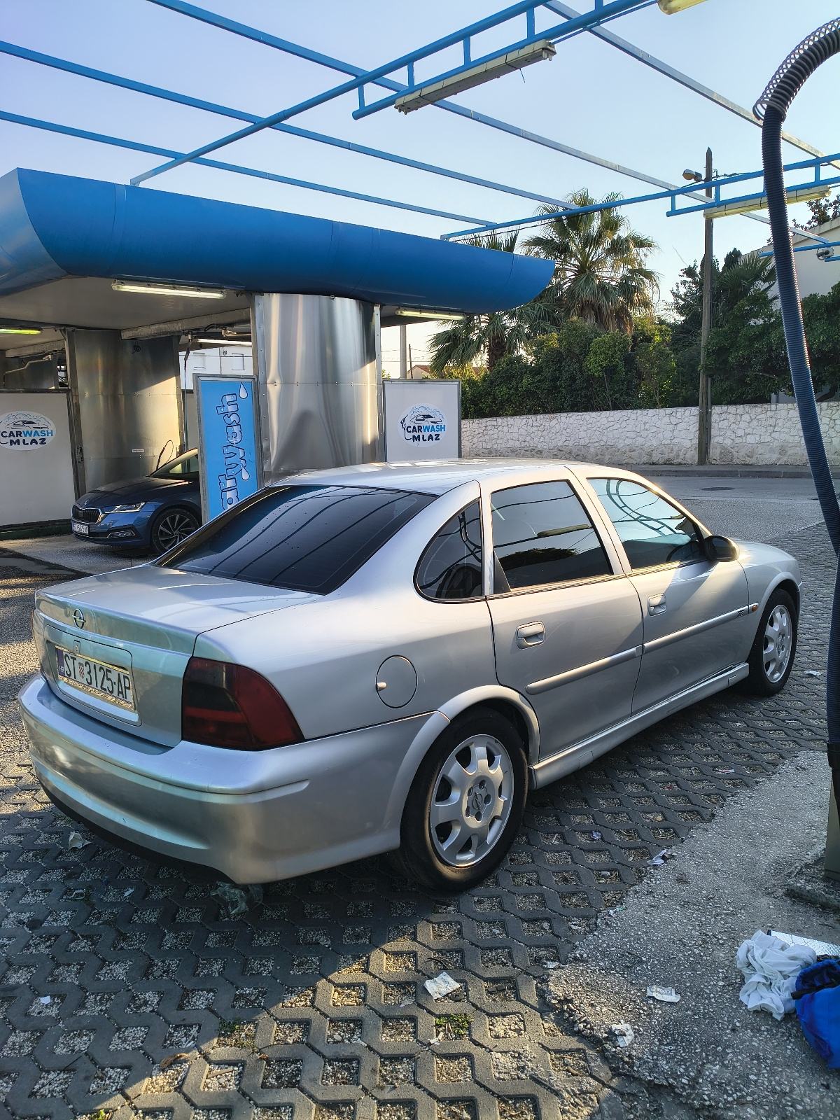 Opel Vectra 2,0 DTI 16V, fotografija 4