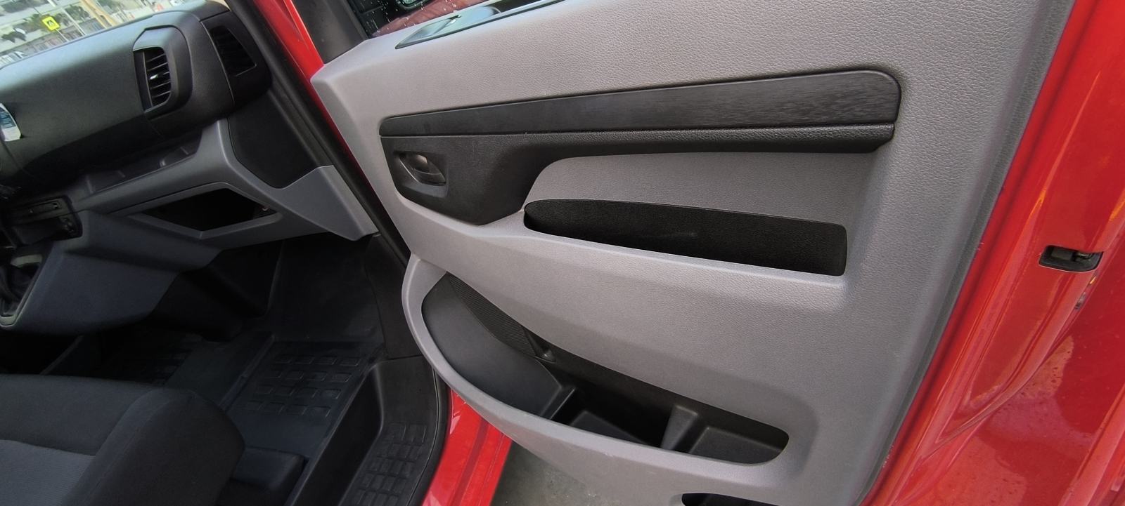 Opel Vivaro 1,5 D, fotografija 10