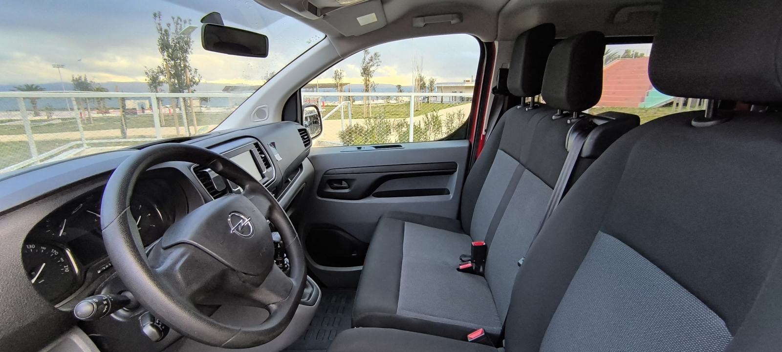 Opel Vivaro 1,5 D, fotografija 7
