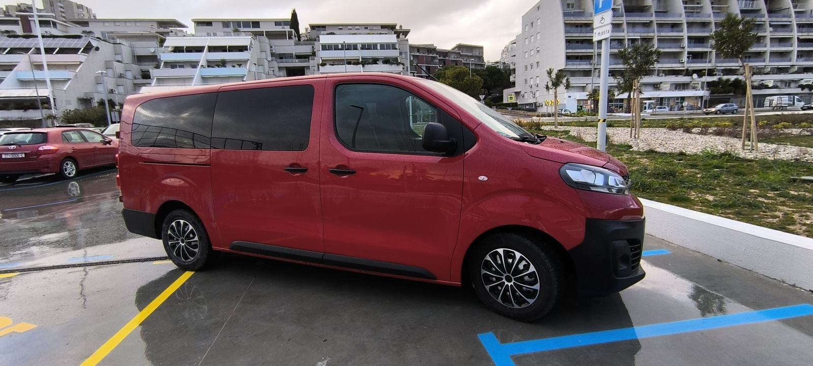 Opel Vivaro 1,5 D, fotografija 3