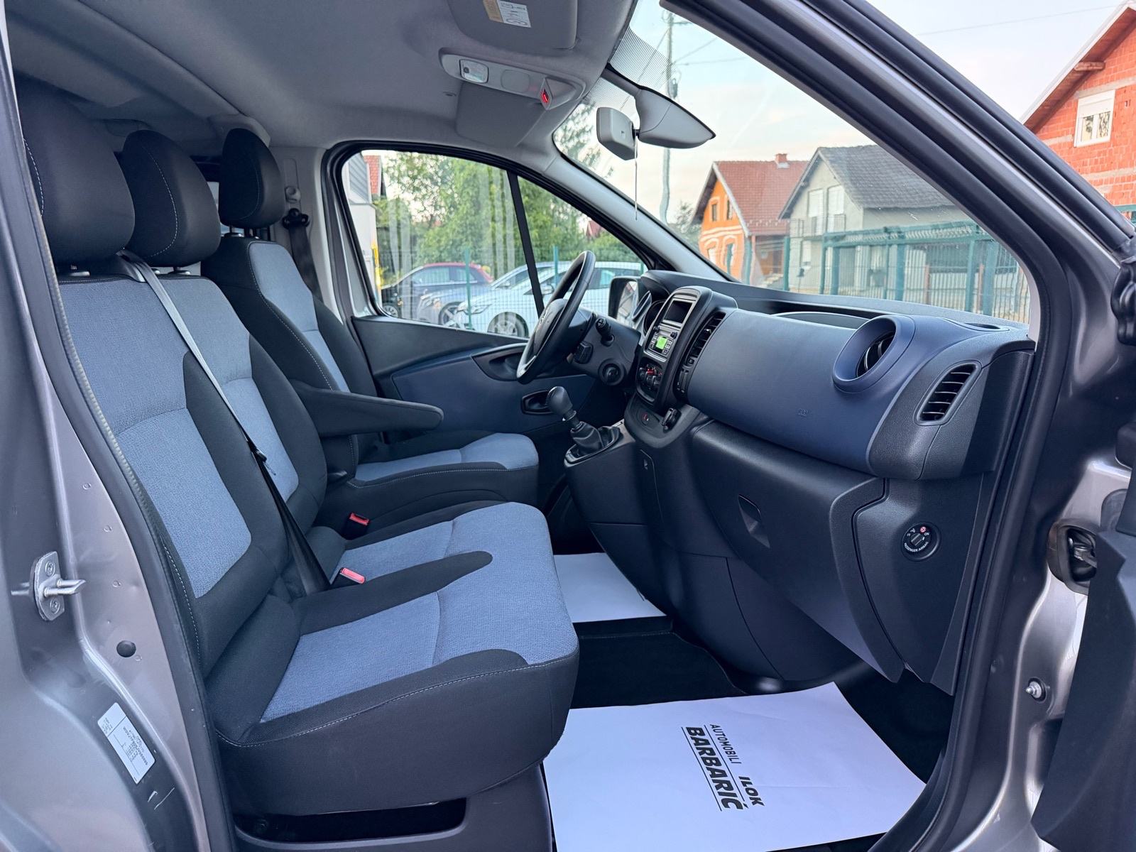 Opel Vivaro 1,6 CDTI,128.000km,9 sjedala,Jamstvo 12mj., fotografija 16