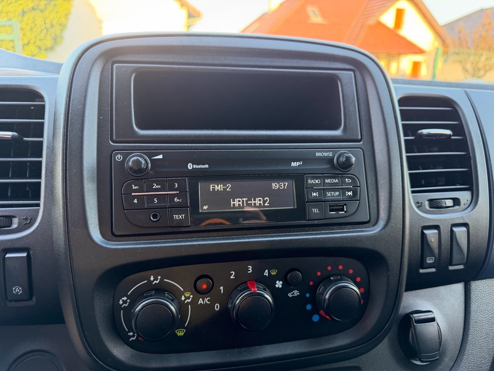 Opel Vivaro 1,6 CDTI,128.000km,9 sjedala,Jamstvo 12mj., fotografija 18