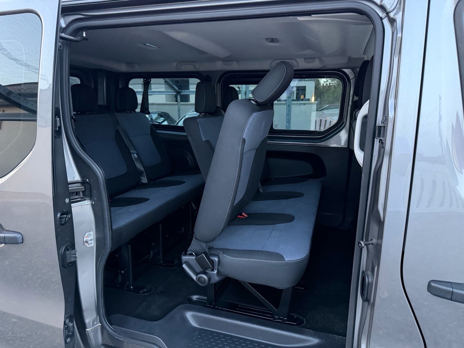 Opel Vivaro 1,6 CDTI,128.000km,9 sjedala,Jamstvo 12mj., fotografija 19