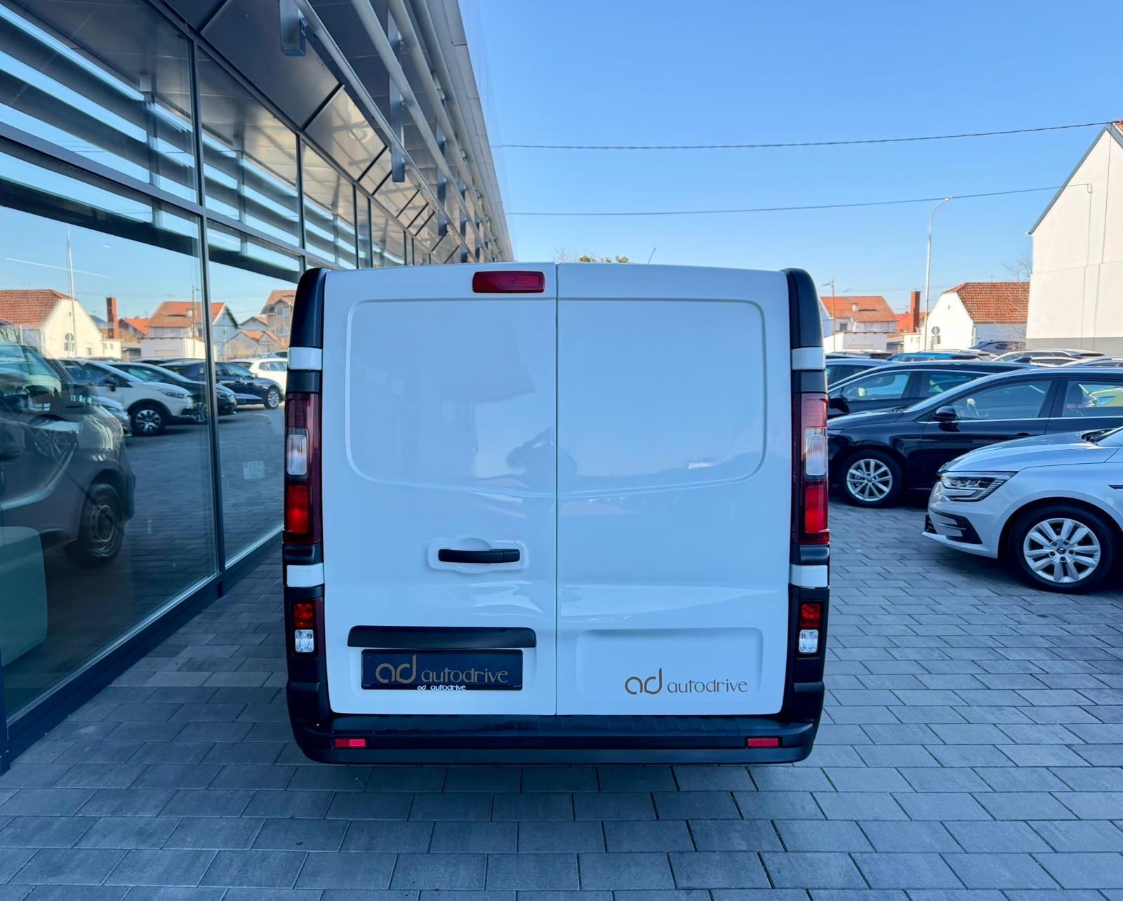 Opel Vivaro 1,6 CDTI 5+1 SJEDALA • LEASING RATA VEĆ OD: 255,00 €, fotografija 6