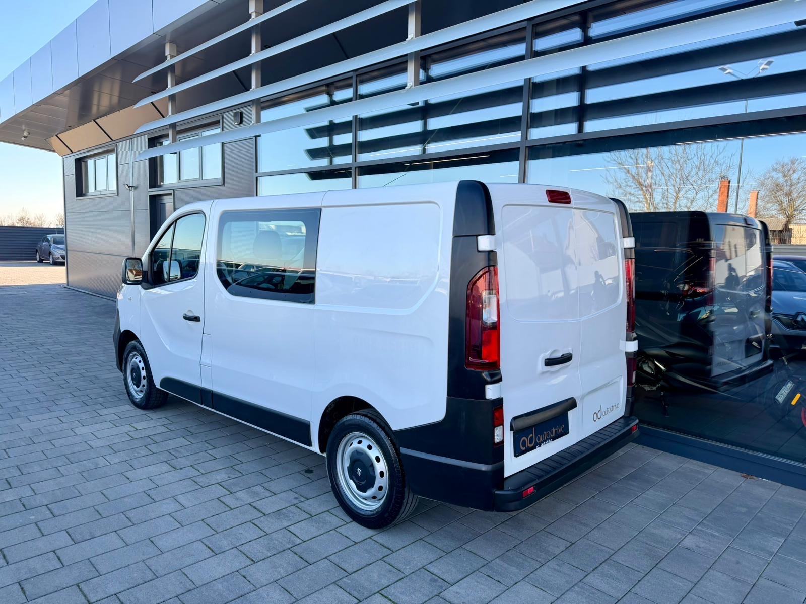 Opel Vivaro 1,6 CDTI 5+1 SJEDALA • LEASING RATA VEĆ OD: 255,00 €, fotografija 5