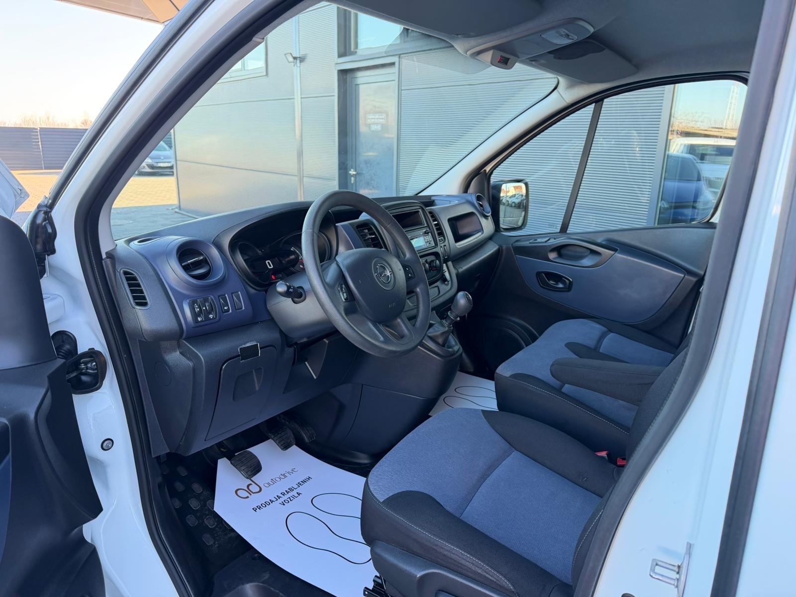 Opel Vivaro 1,6 CDTI 5+1 SJEDALA • LEASING RATA VEĆ OD: 255,00 €, fotografija 12