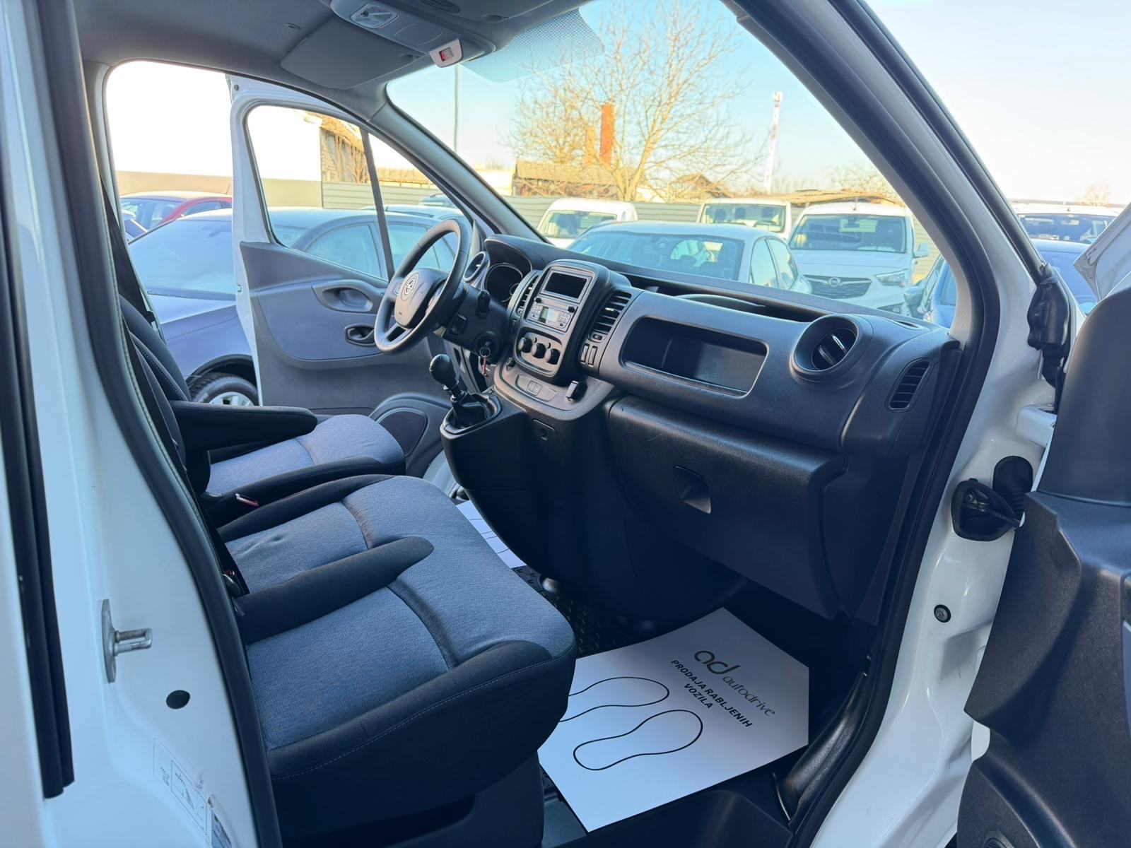 Opel Vivaro 1,6 CDTI 5+1 SJEDALA • LEASING RATA VEĆ OD: 255,00 €, fotografija 19