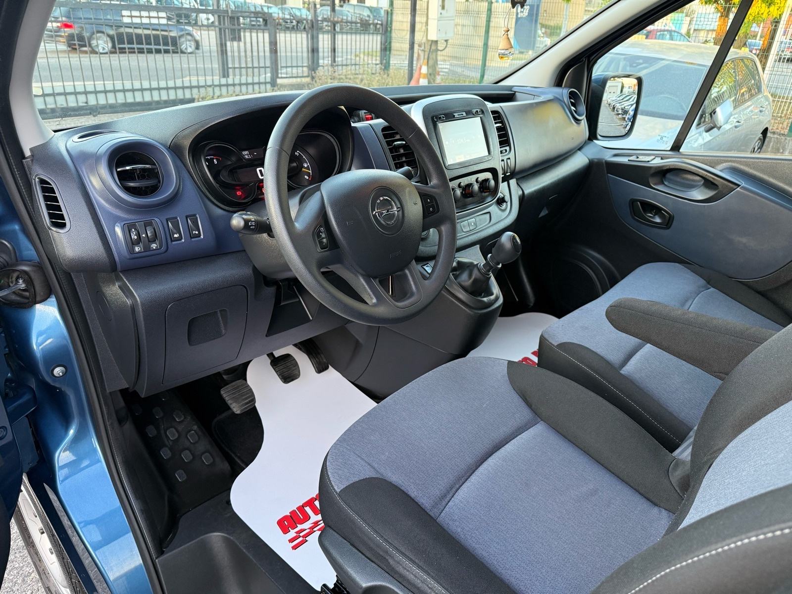Opel Vivaro 1.6 CDTI L2H1 ** 151.000km ** - 9 sjedala - Odlican, fotografija 8