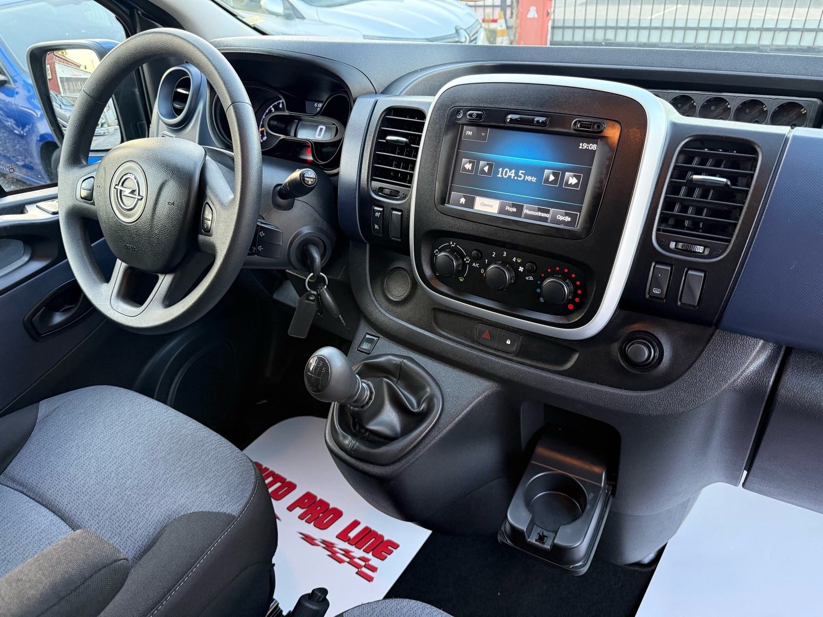 Opel Vivaro 1.6 CDTI L2H1 ** 151.000km ** - 9 sjedala - Odlican, fotografija 10