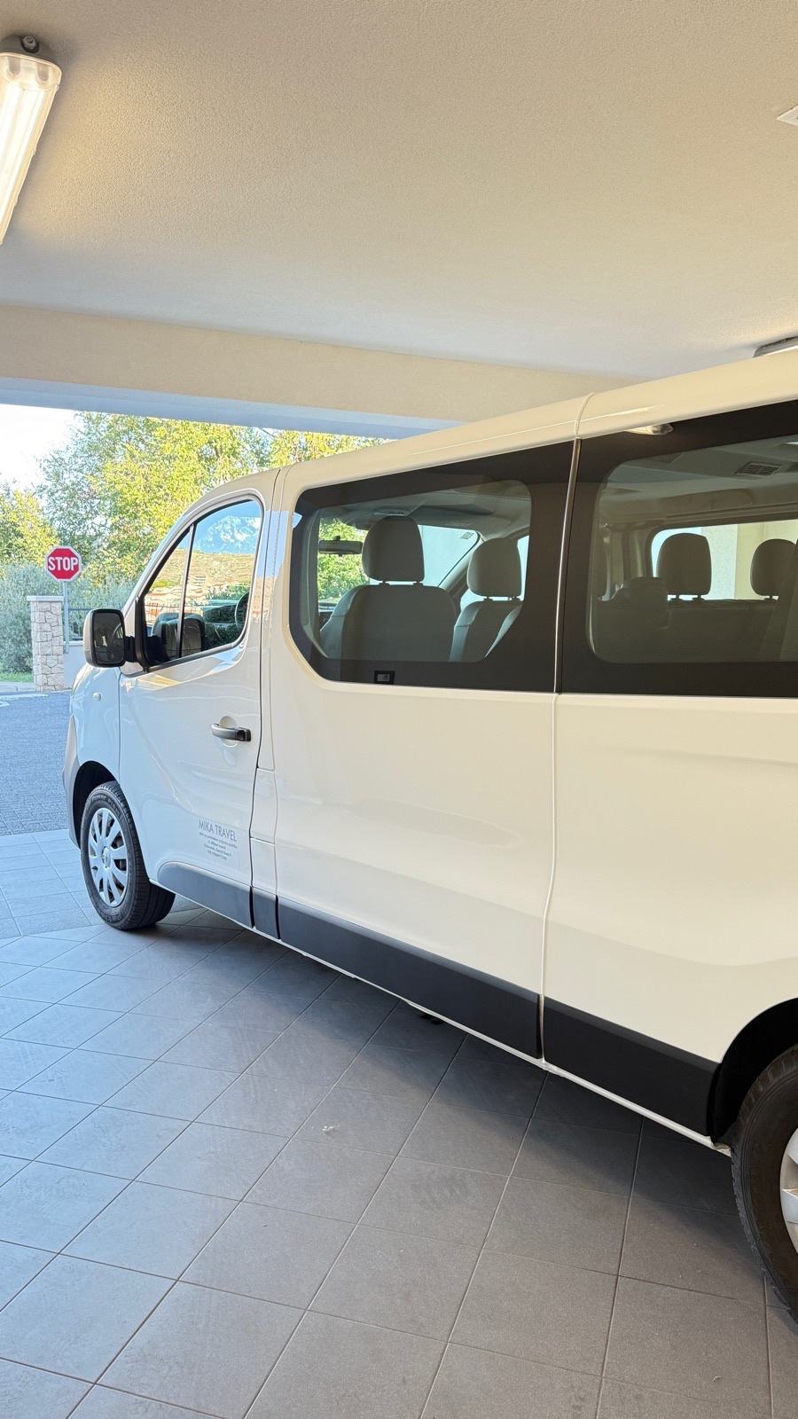 Opel Vivaro LONG 1.6 CDTI – 120.000 km – Ovlašteni servis – Garažiran, fotografija 4