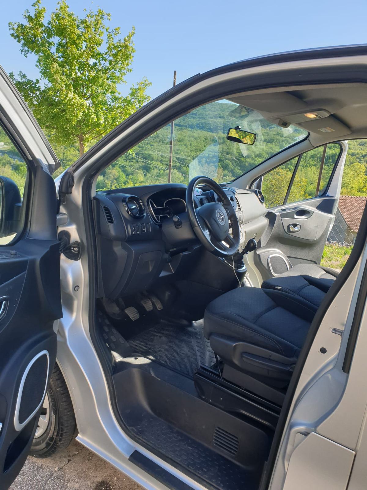 Opel Vivaro 1,6 CDTI, fotografija 6
