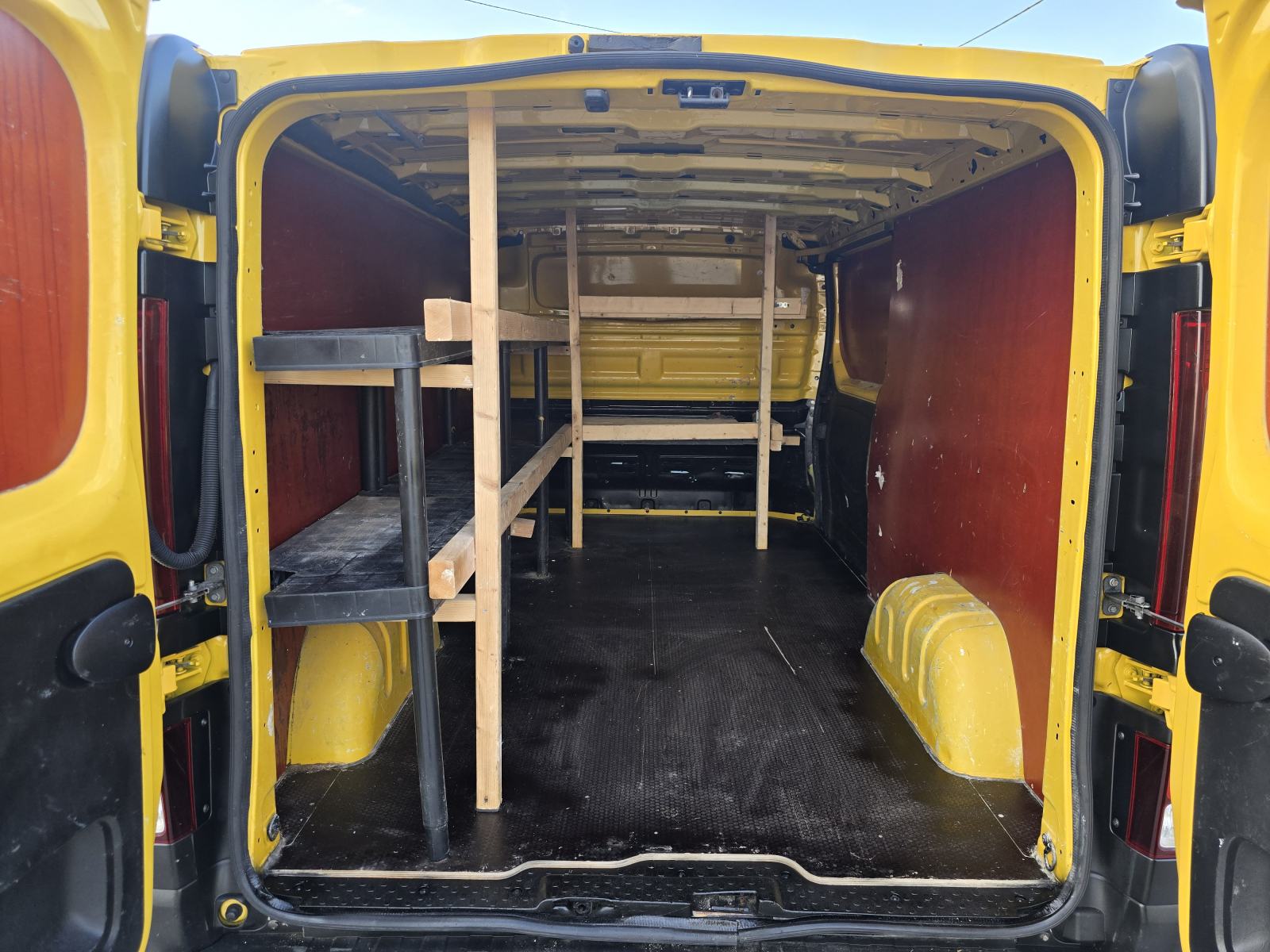 Opel Vivaro 1,6 TDCI-produžen-2020gd.md-KLIMA-3sjd,176tkm,temo,u PDV-u, fotografija 8