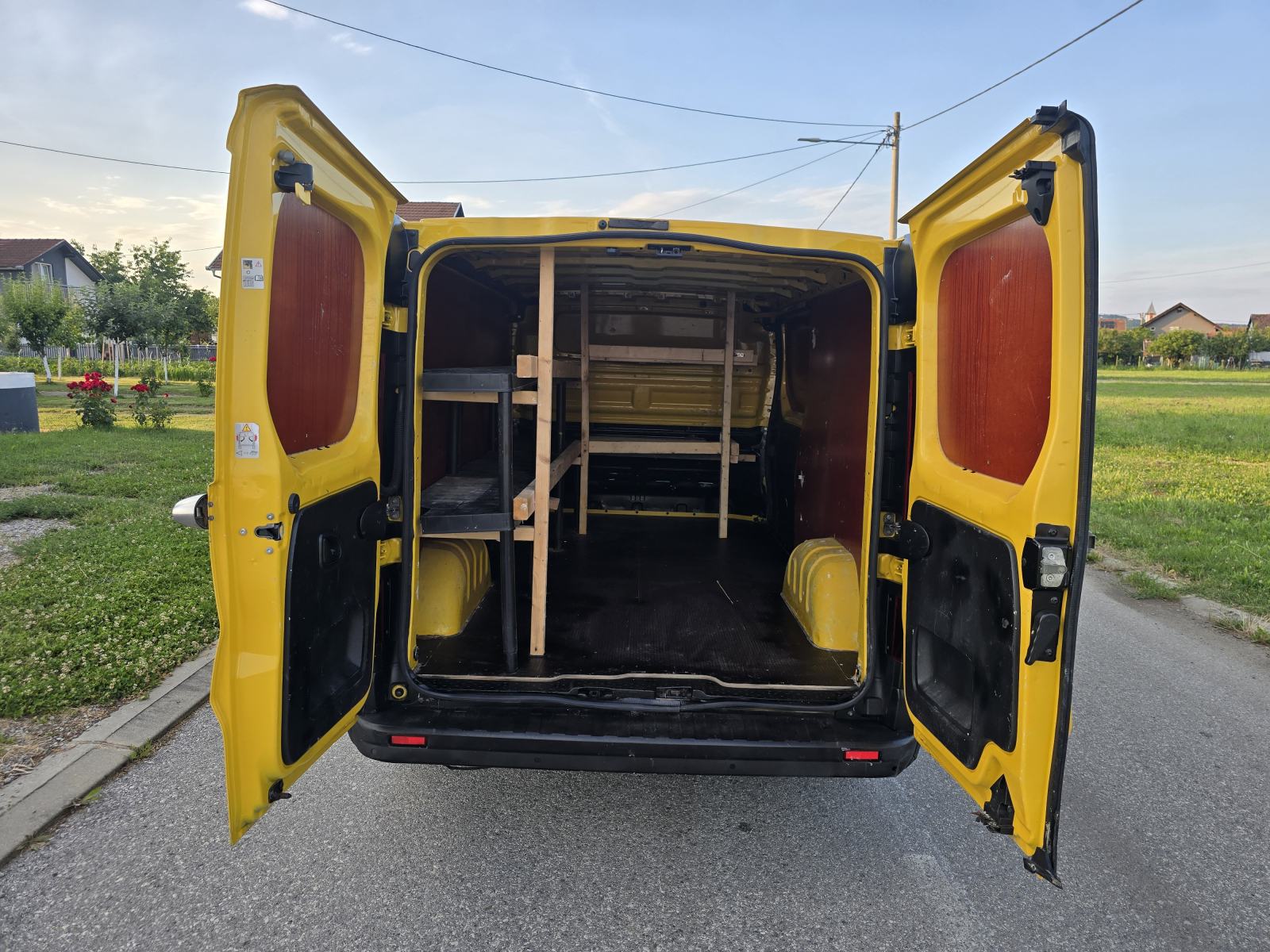 Opel Vivaro 1,6 TDCI-produžen-2020gd.md-KLIMA-3sjd,176tkm,temo,u PDV-u, fotografija 9