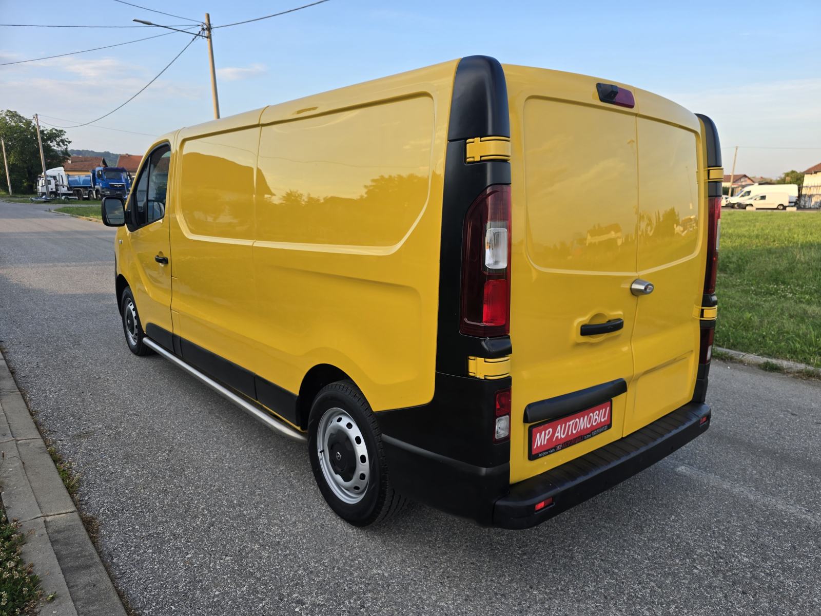 Opel Vivaro 1,6 TDCI-produžen-2020gd.md-KLIMA-3sjd,176tkm,temo,u PDV-u, fotografija 10