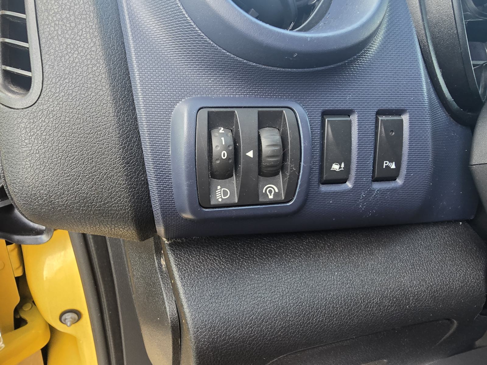 Opel Vivaro 1,6 TDCI-produžen-2020gd.md-KLIMA-3sjd,176tkm,temo,u PDV-u, fotografija 15