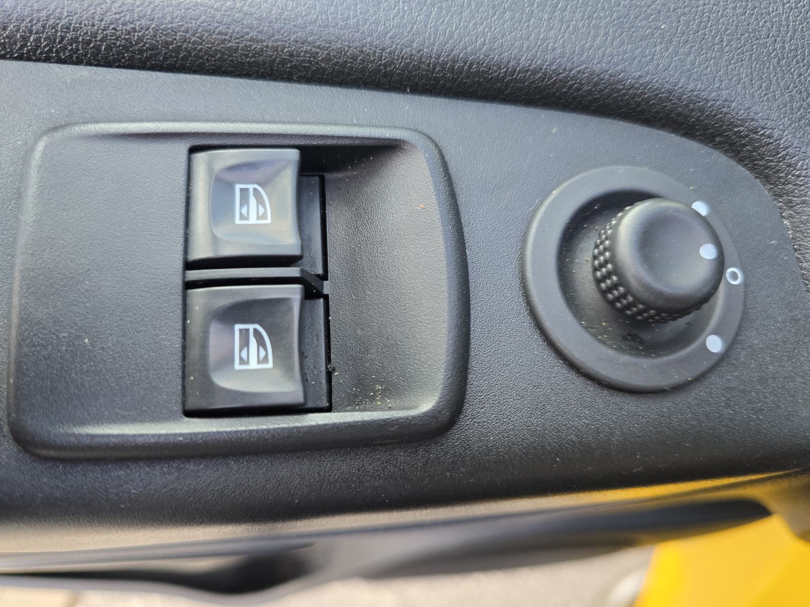 Opel Vivaro 1,6 TDCI-produžen-2020gd.md-KLIMA-3sjd,176tkm,temo,u PDV-u, fotografija 16