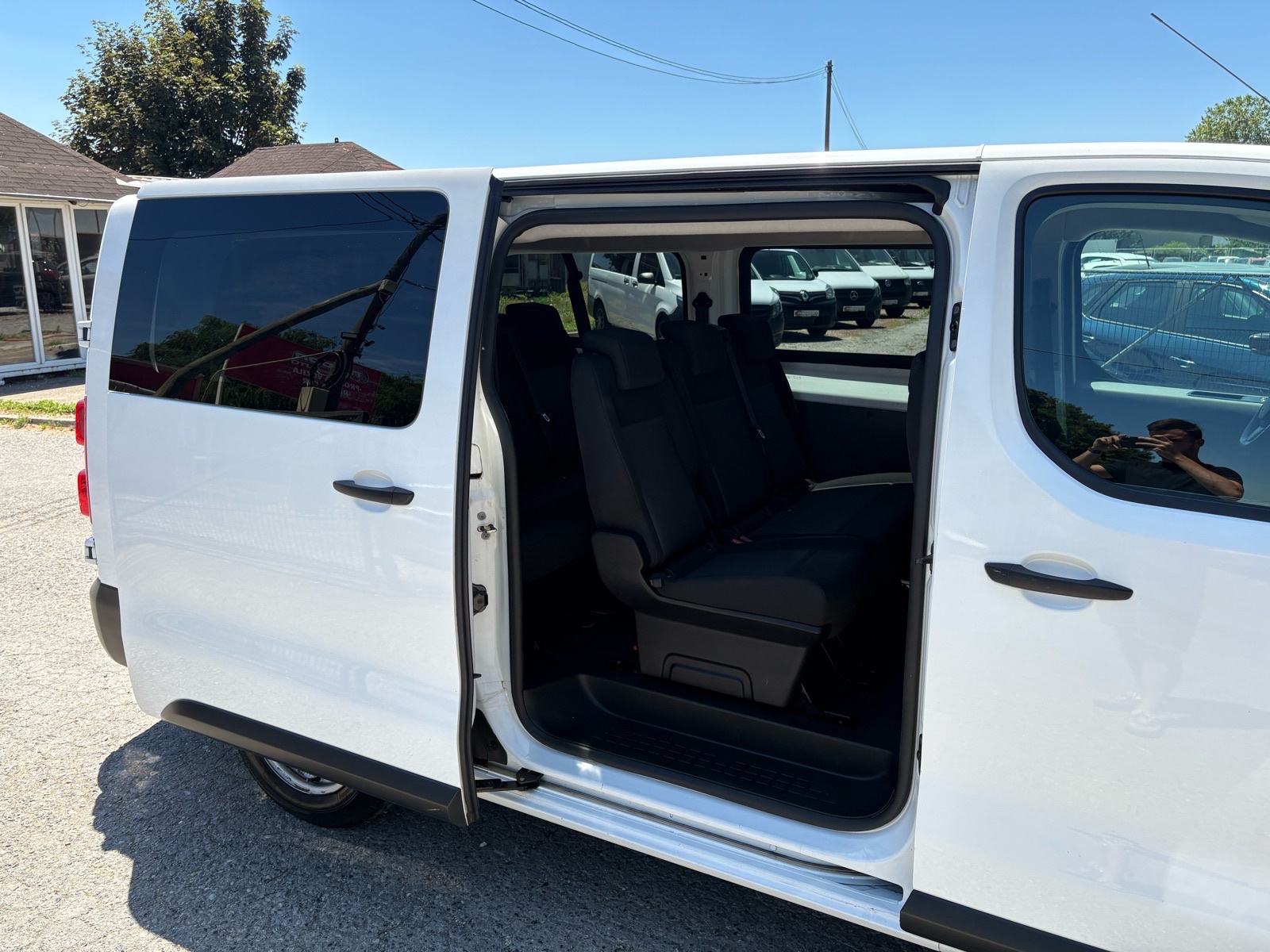 Opel Vivaro 2,0 CDTI PRODUŽENI 8+1 - REG:06/2027 - KLIMA - LEASING, fotografija 8