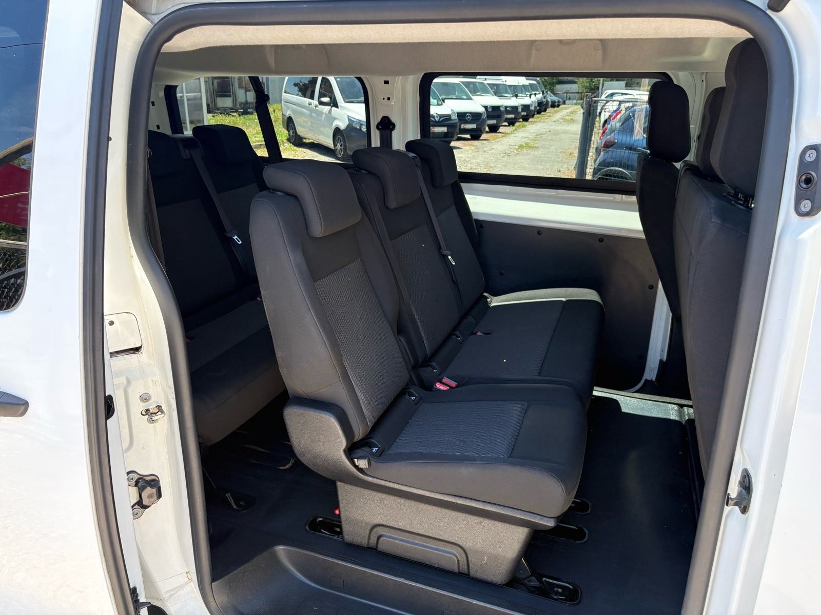Opel Vivaro 2,0 CDTI PRODUŽENI 8+1 - REG:06/2027 - KLIMA - LEASING, fotografija 9