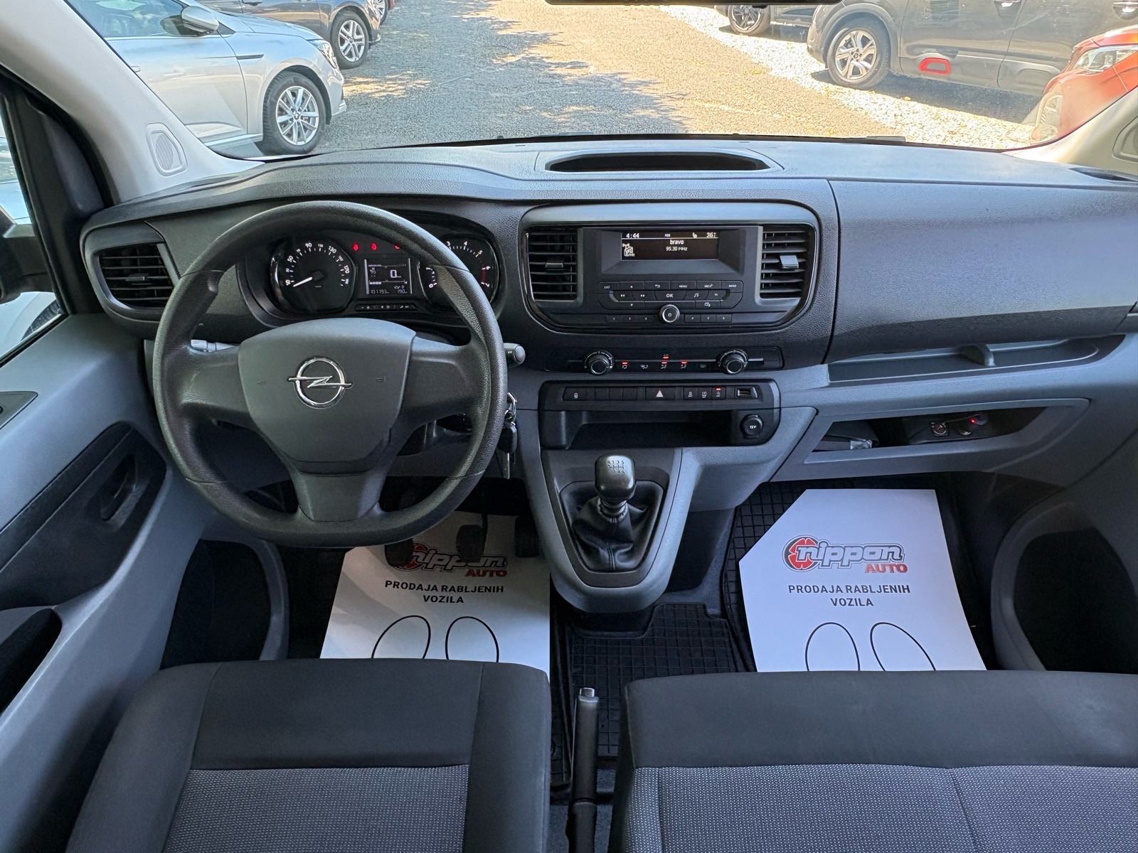 Opel Vivaro 2,0 CDTI PRODUŽENI 8+1 - REG:06/2027 - KLIMA - LEASING, fotografija 15