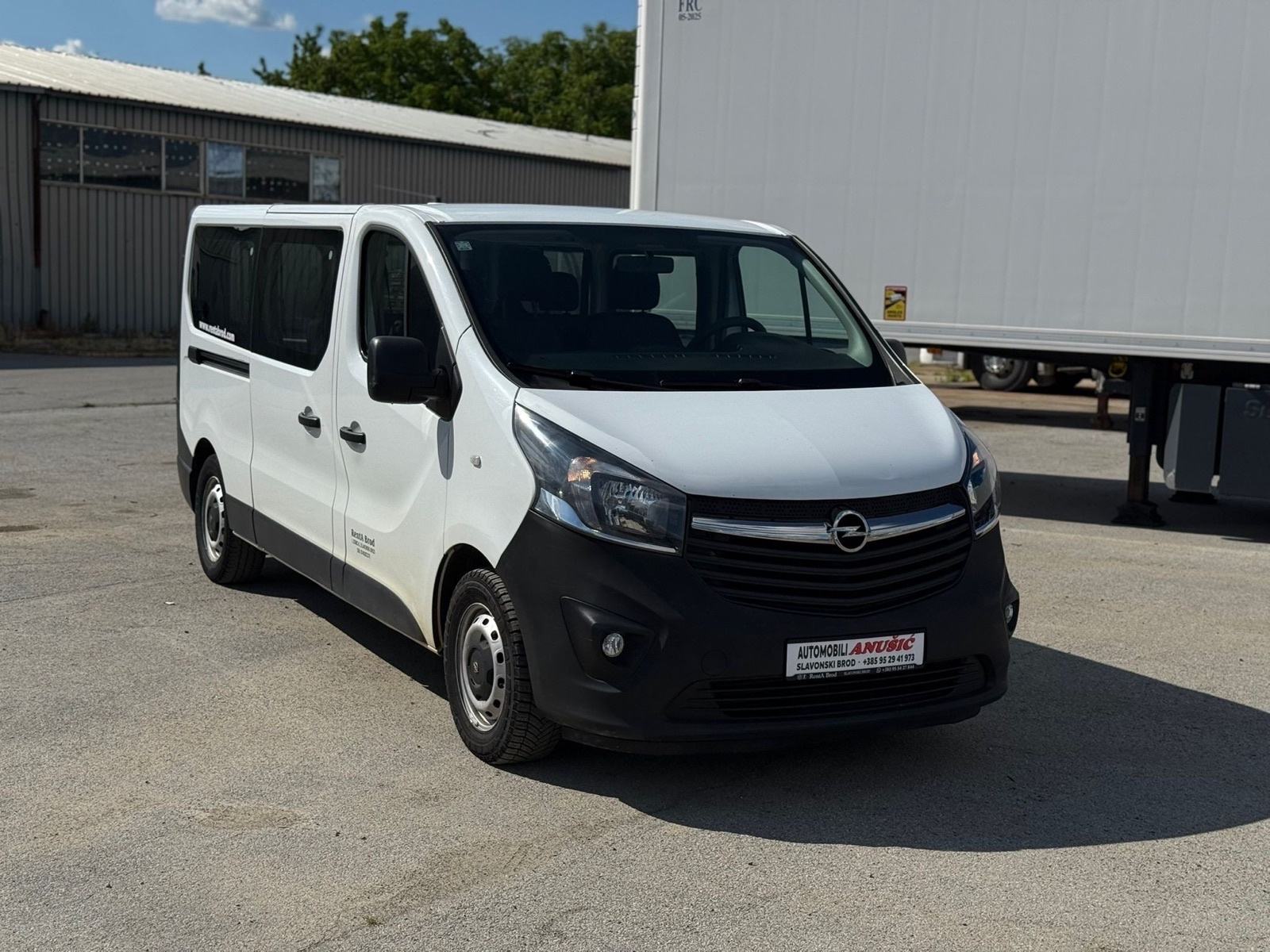 Opel Vivaro 8+1 - L2H1 1,6 - 2 KOMADA DOSTUPNA, fotografija 2