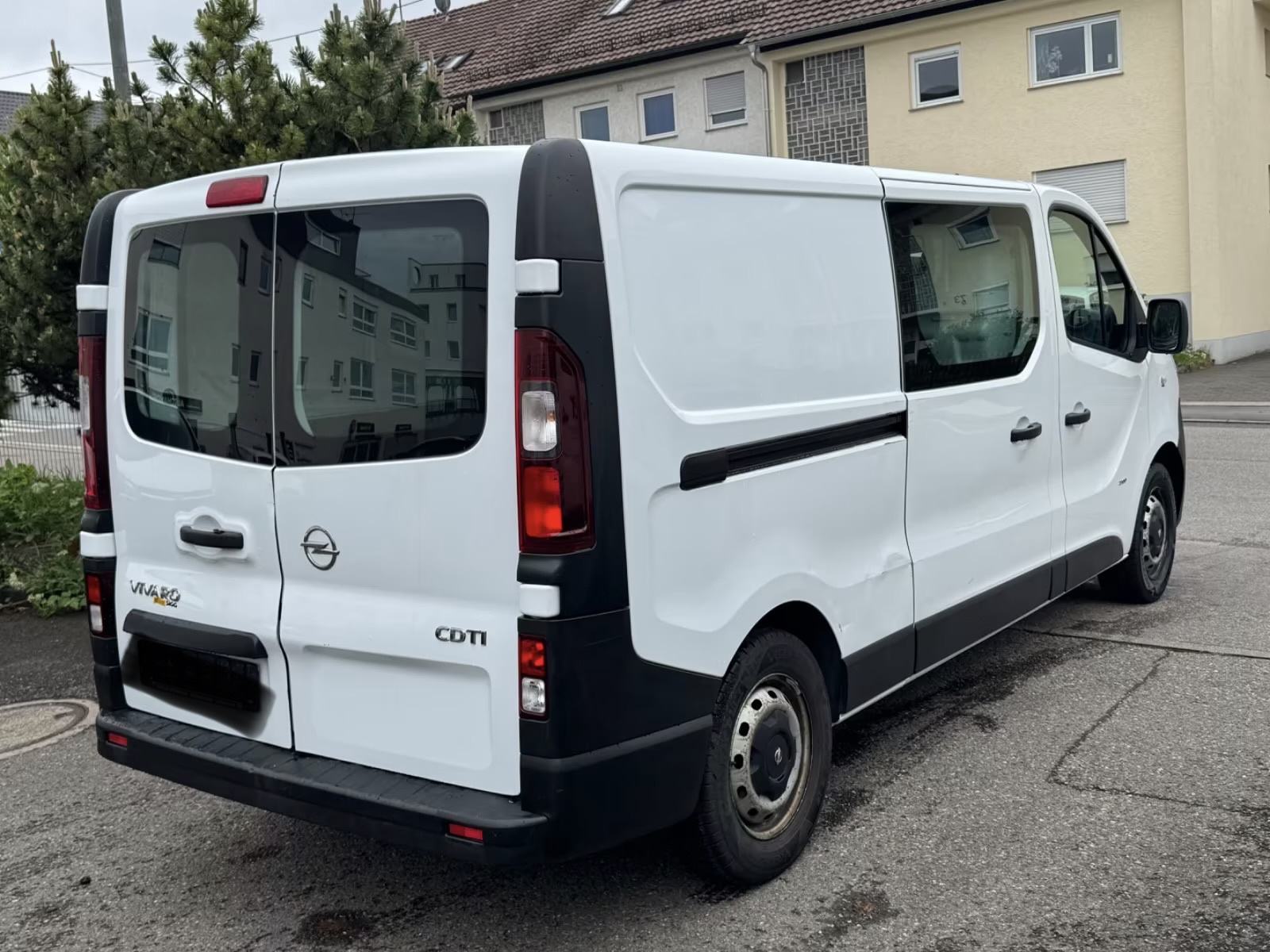 Opel Vivaro L1H1 1,6, fotografija 2