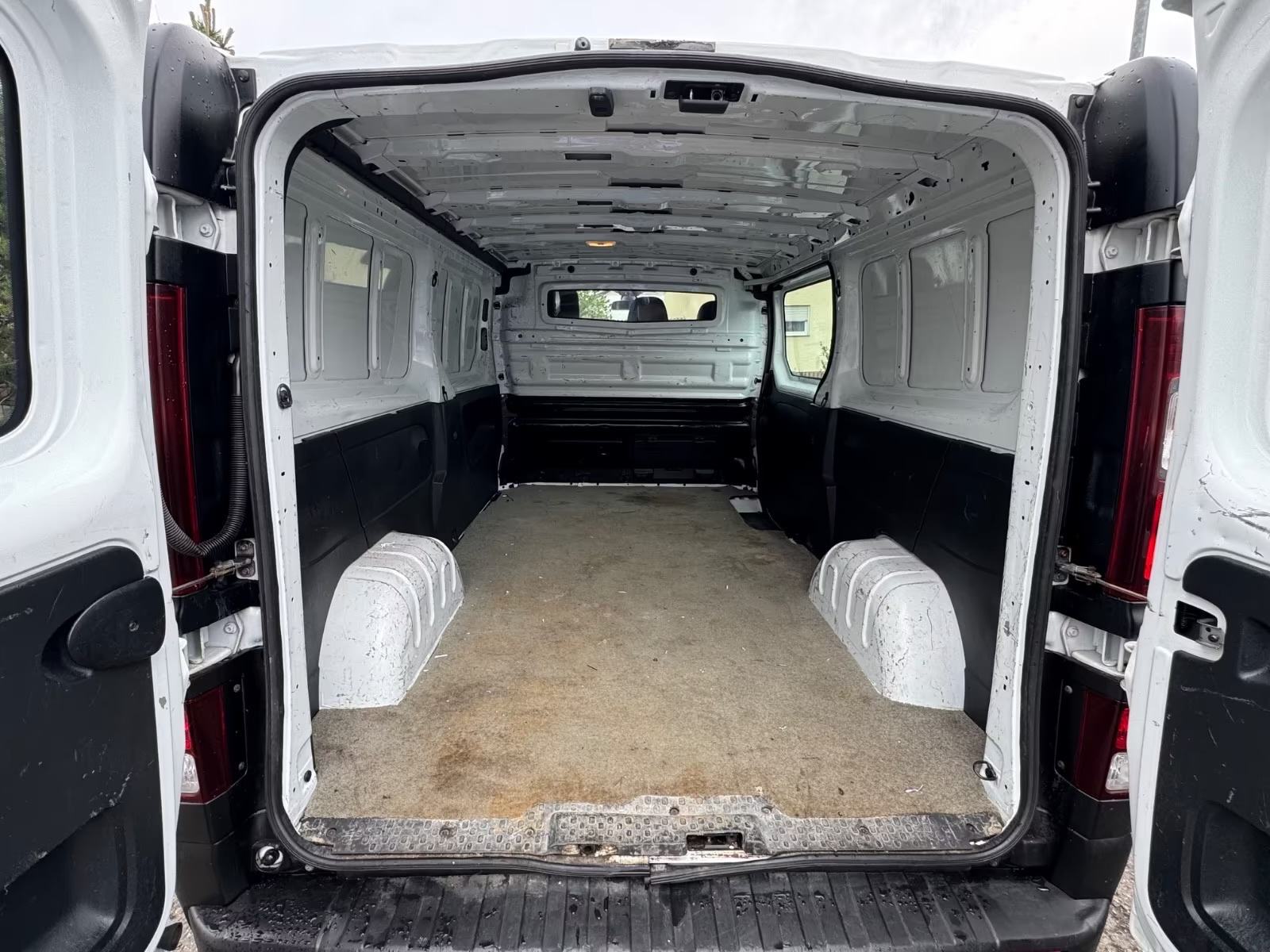 Opel Vivaro L1H1 1,6, fotografija 14