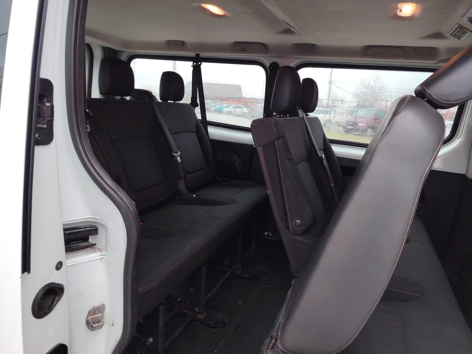Opel Vivaro L2H1 1,6 8+1 odlično stanje SNIŽENA CIJENA, fotografija 8