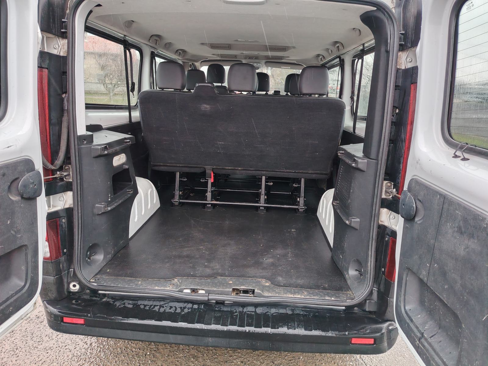 Opel Vivaro L2H1 1,6 8+1 odlično stanje SNIŽENA CIJENA, fotografija 10