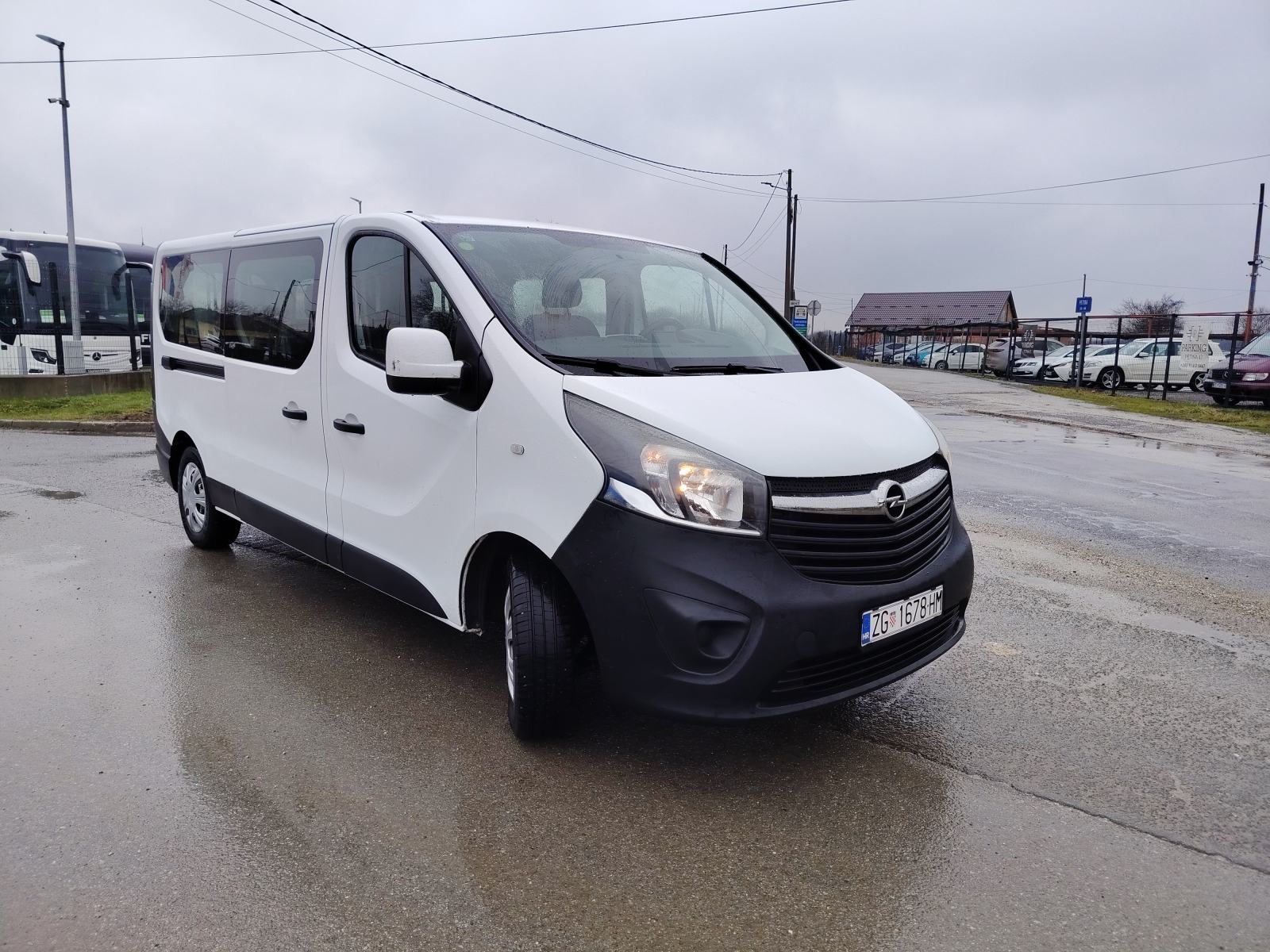 Opel Vivaro L2H1 1,6 8+1 odlično stanje SNIŽENA CIJENA, fotografija 13