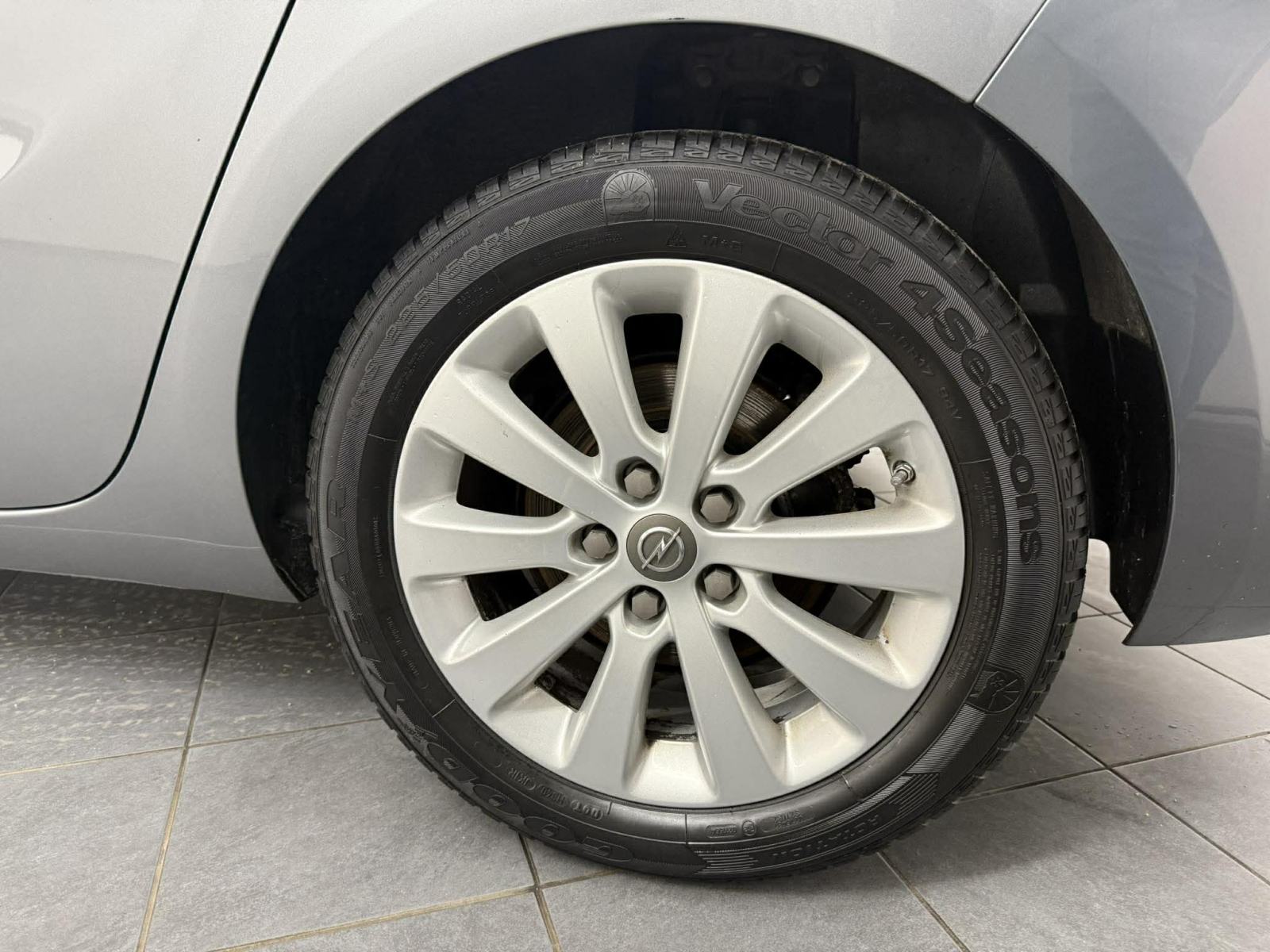 Opel Zafira 1.4 T, fotografija 6