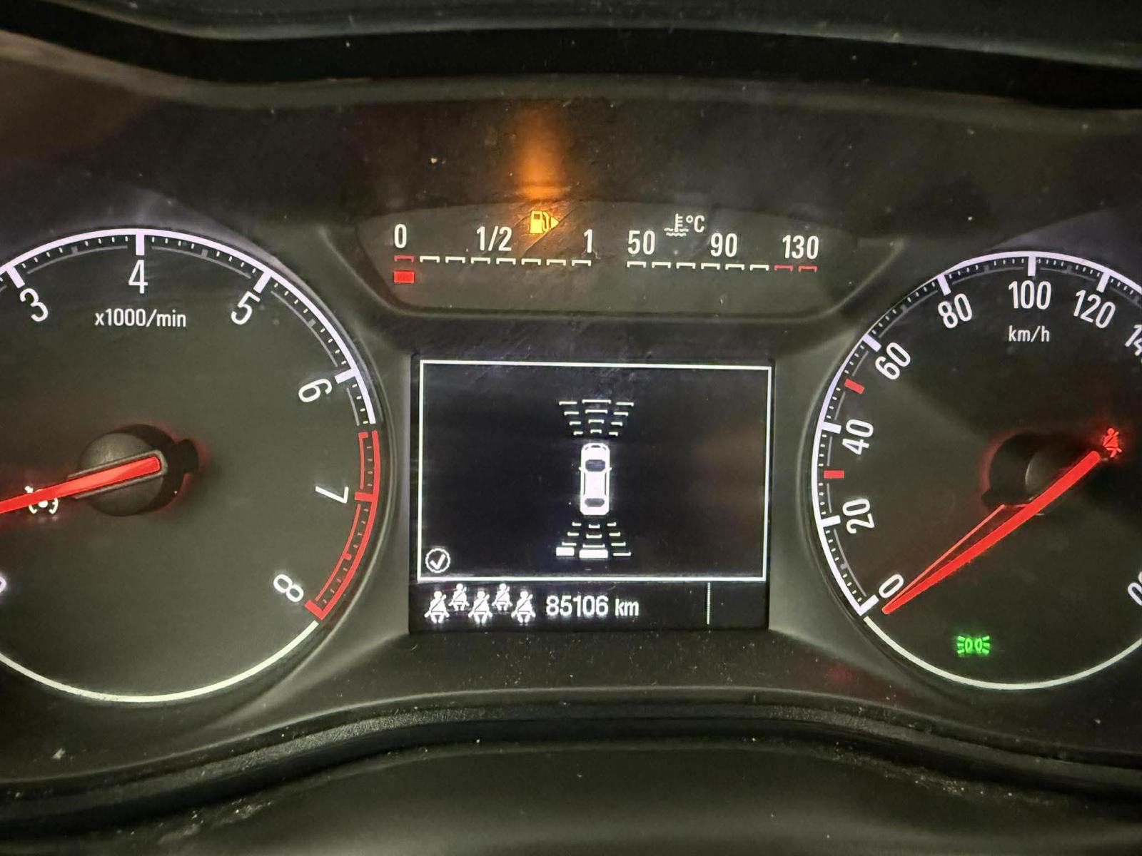 Opel Zafira 1.4 T, fotografija 11
