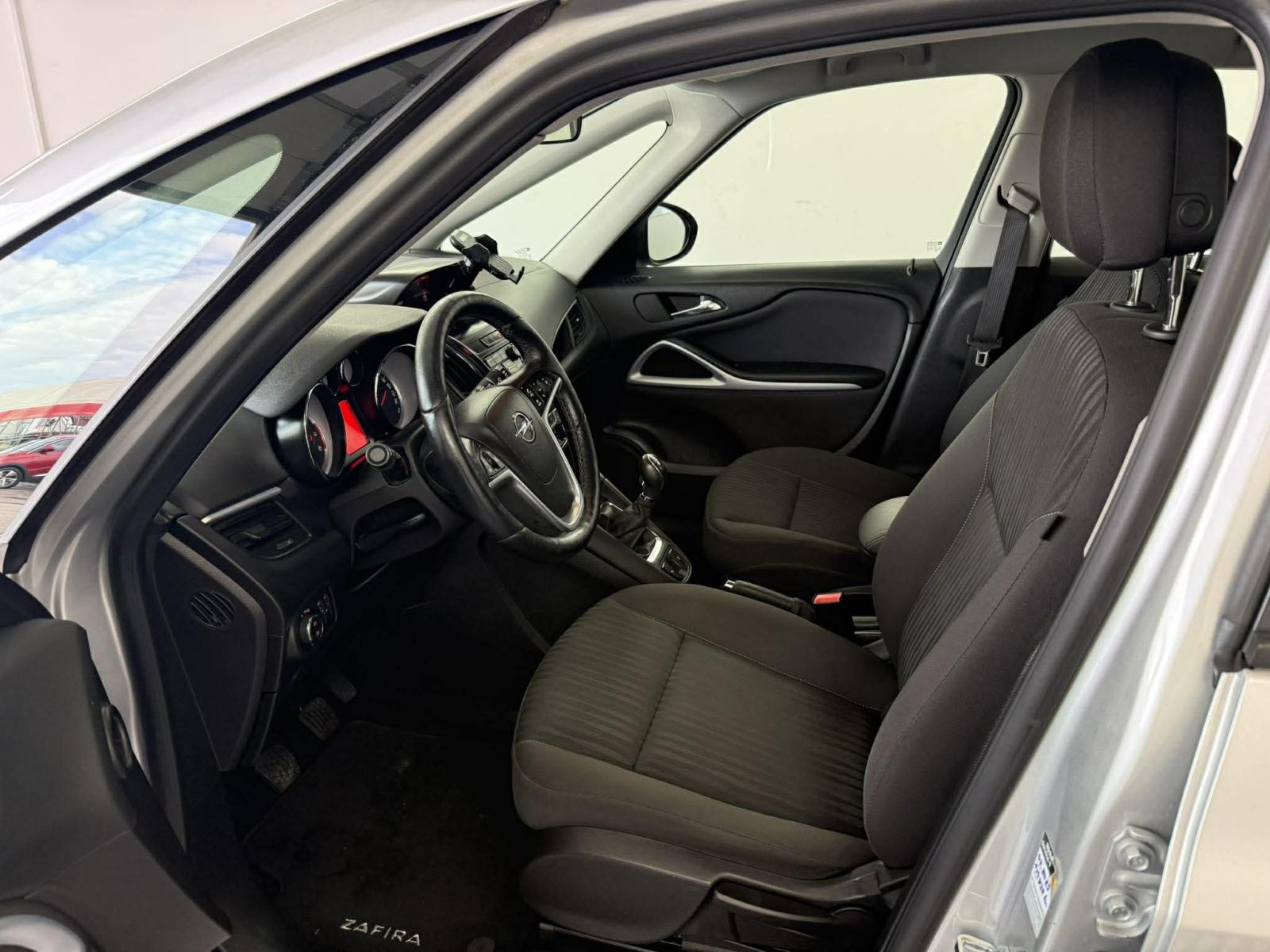 Opel Zafira 1.4 TURBO 103KW.NEMAČKI.NAVI.7 SEDIŠTA., fotografija 7