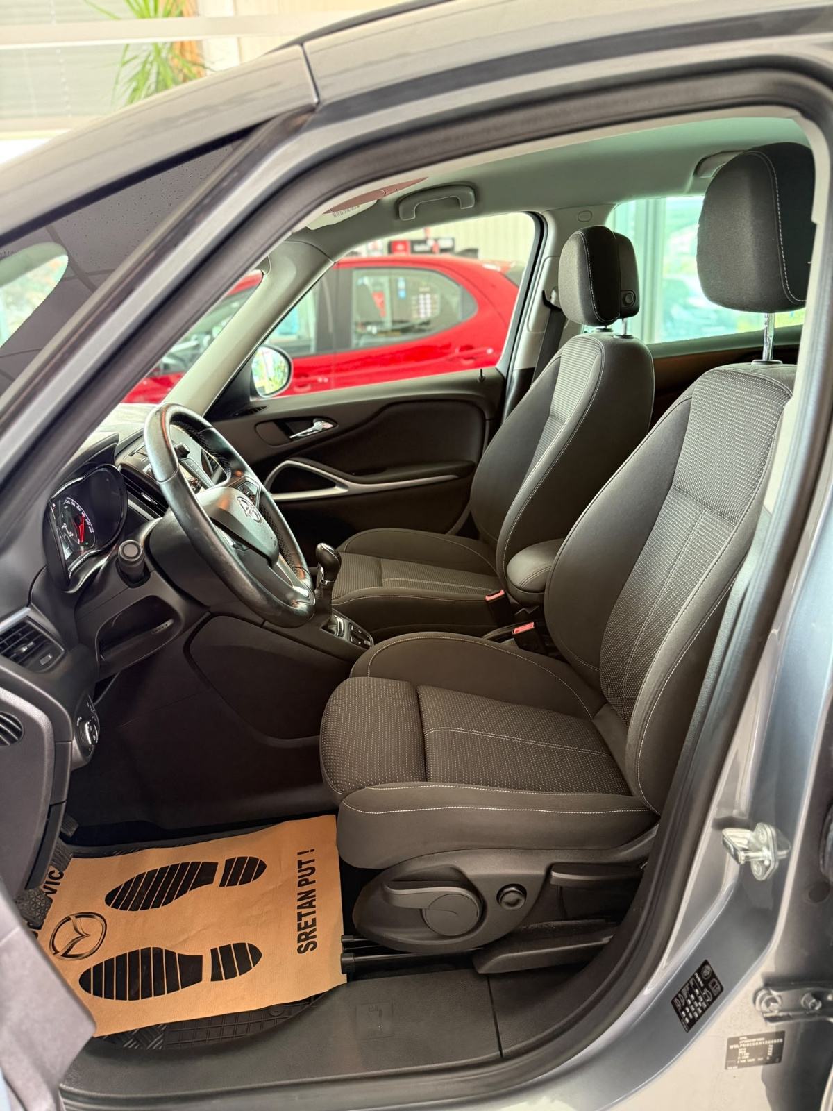Opel Zafira 1,4 Turbo KAMERA NAVI LED XSENON SERVISNA rezervirano!!!!!, fotografija 13